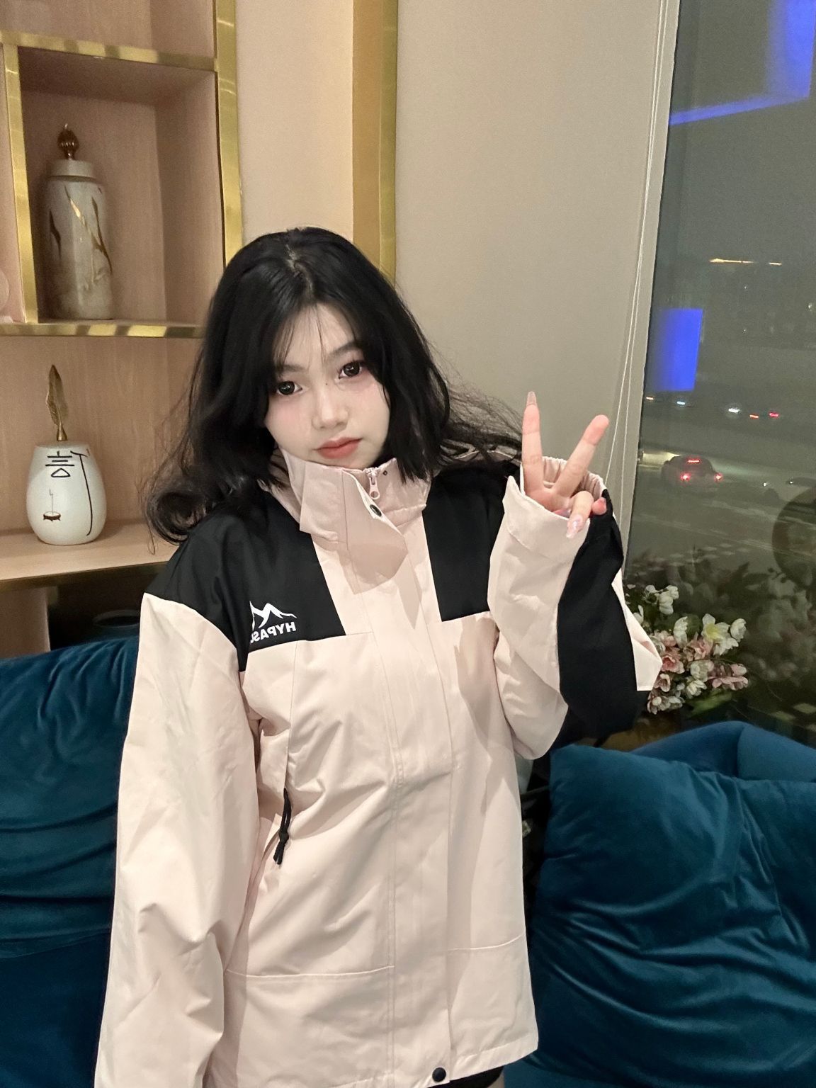 冲锋衣太少女了