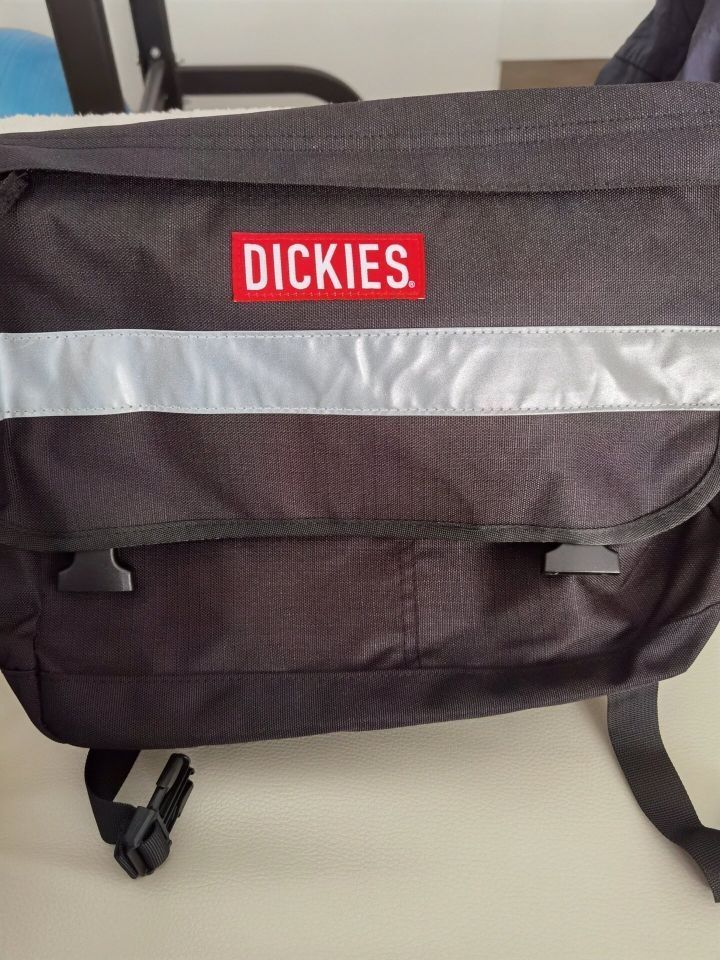 Dickies迪克斯邮差包中性款男女都可