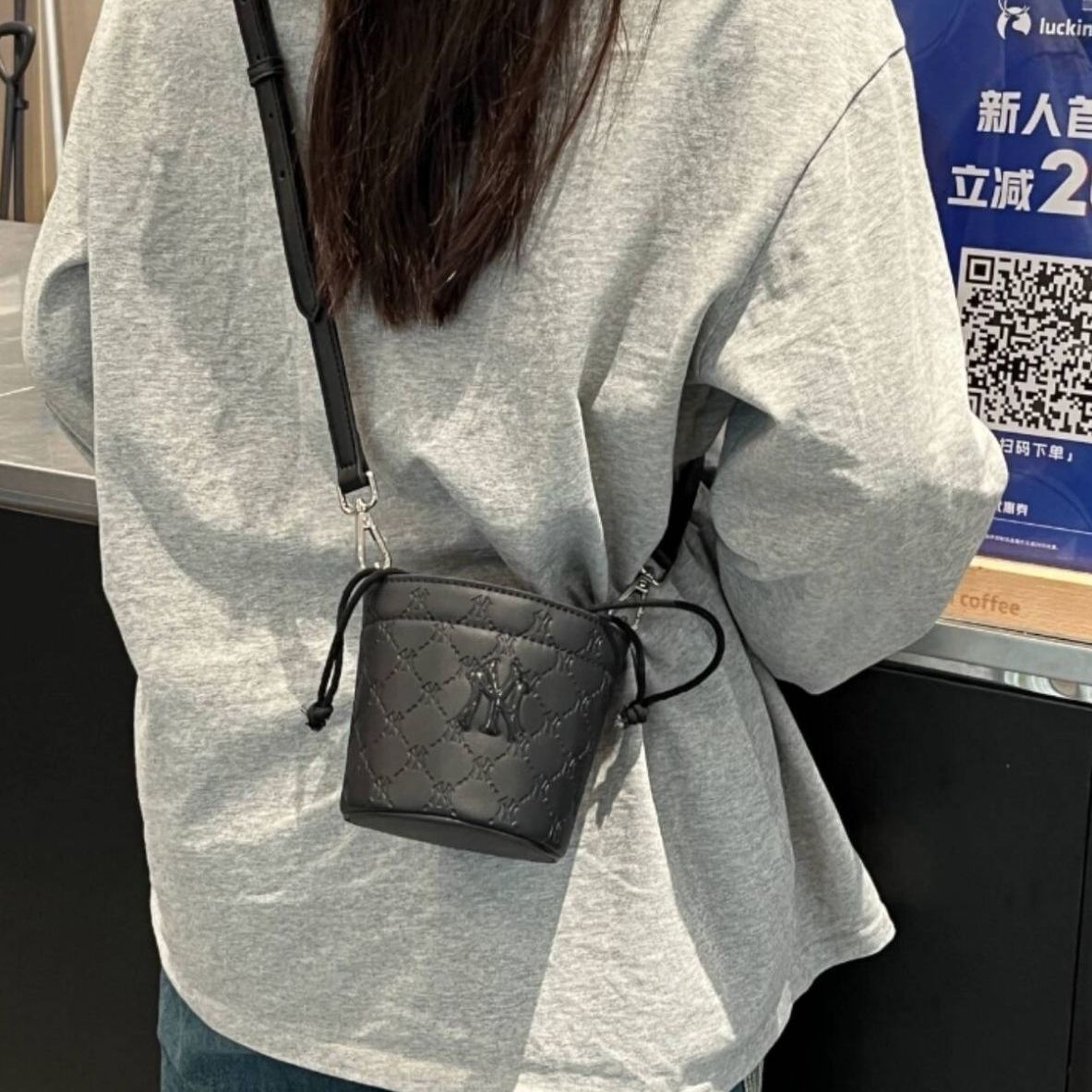一个方法，让你拥有最新款mlb小水桶