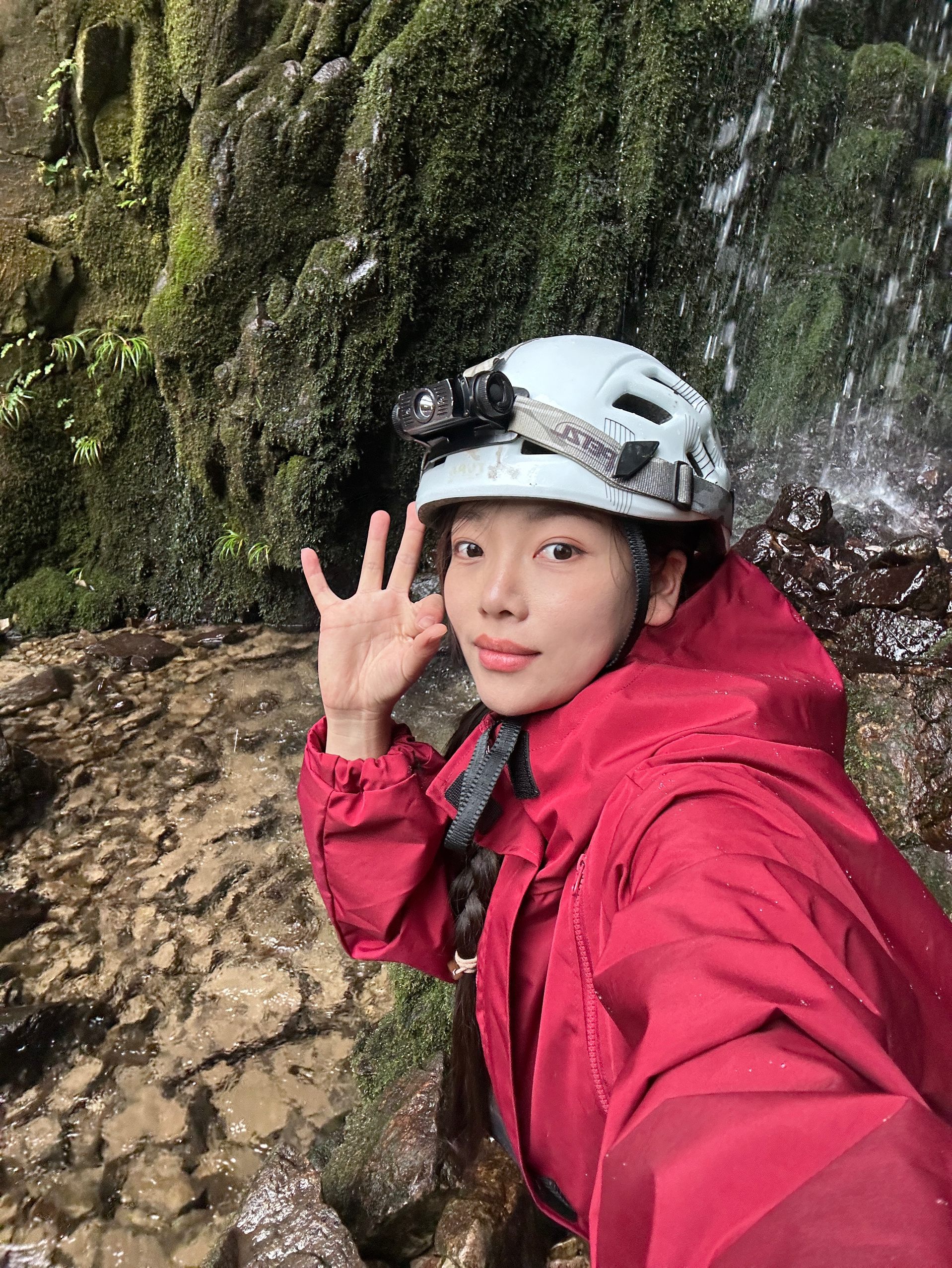 贵州溶洞探险|山系冲锋衣也太绝了
