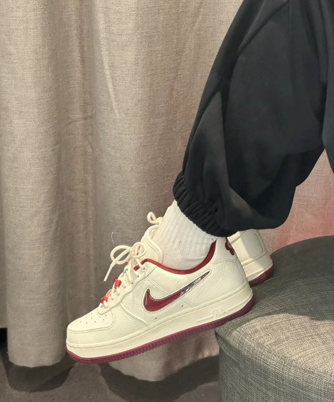 Nike AF1情人节限定补是甜妹穿的鞋子!