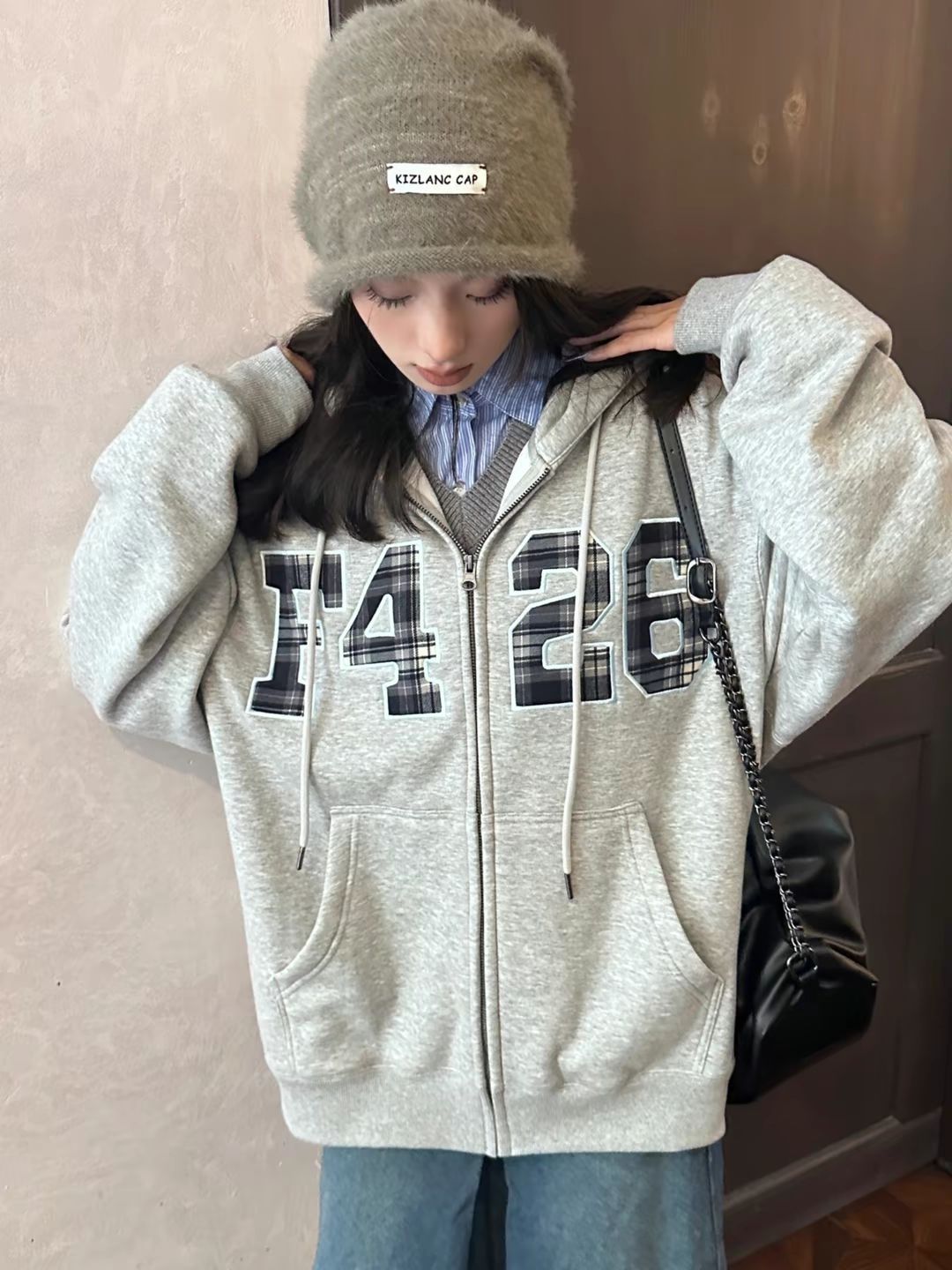 🔥💥炸裂美衣！这件F426大logo格子嘻哈贴布绣卫衣让你嘻哈风轻松出街💥🔥