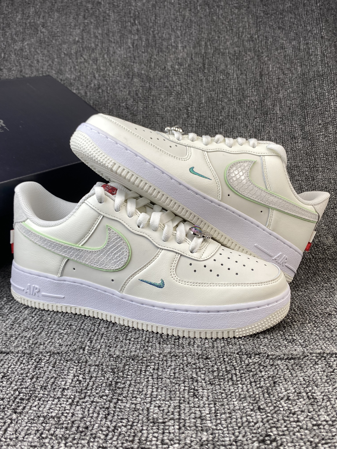 龙年限定🤩这双空军有点子帅气!细节拉满!