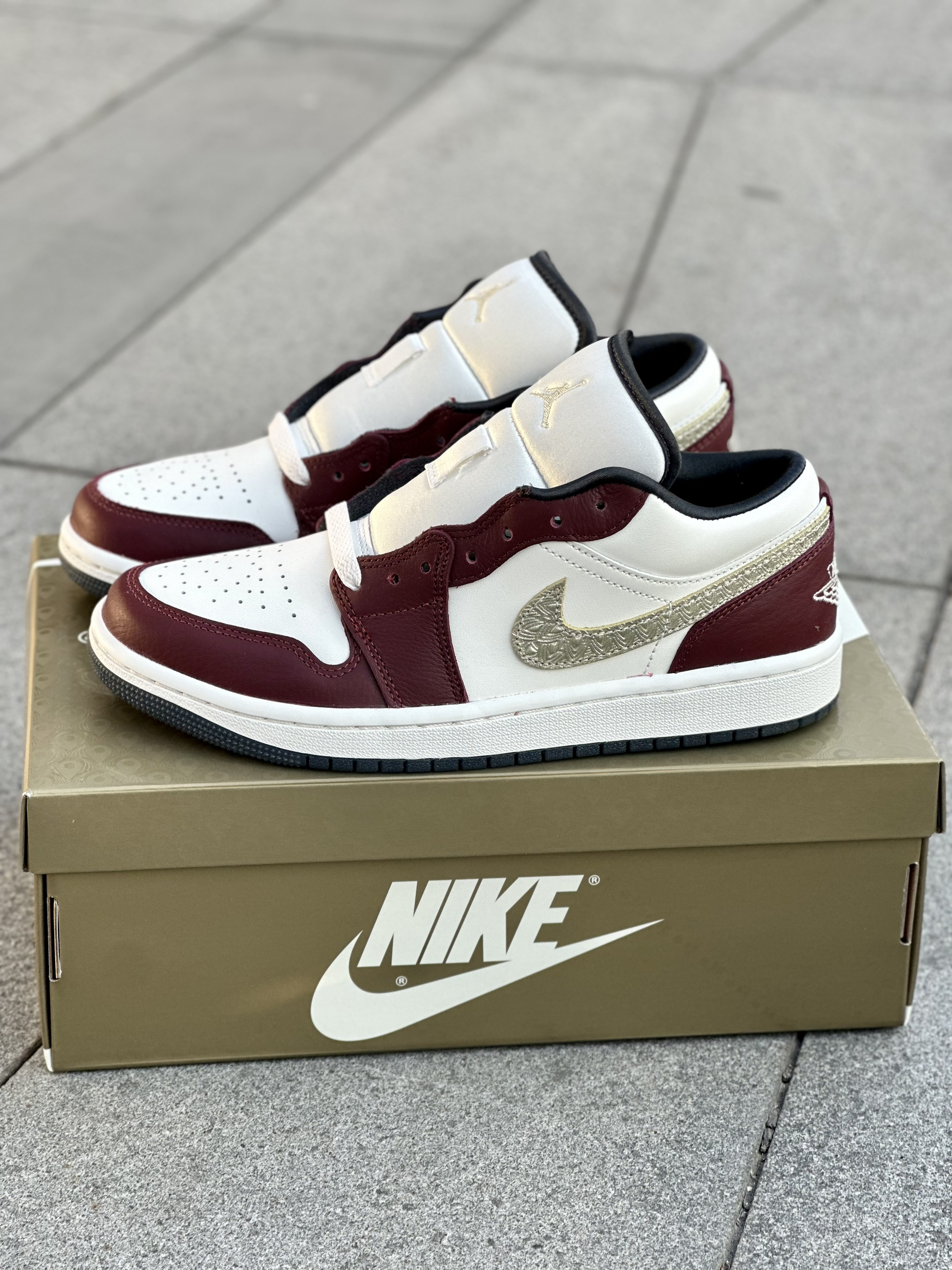 Aj1 Low SE "Year of the Dragon"龙年限定🐉