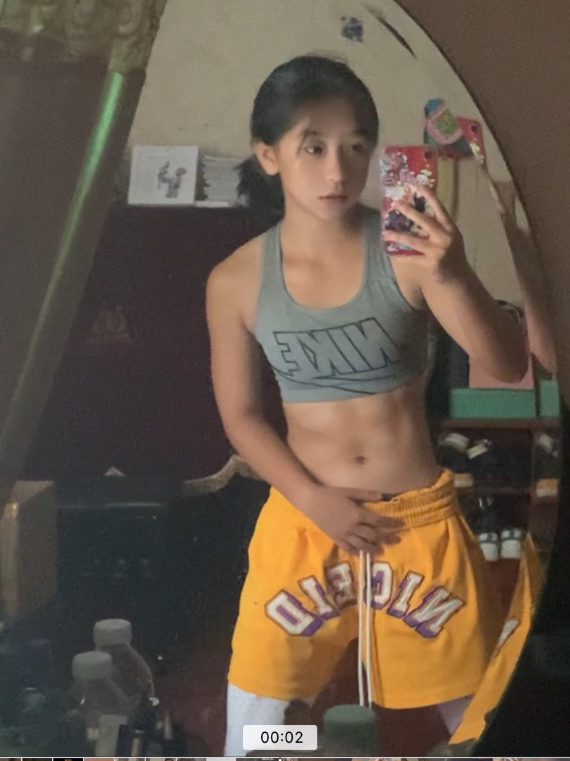 最近在减脂 需要少盐 少糖 少油 少女 少萝 少御 少妇