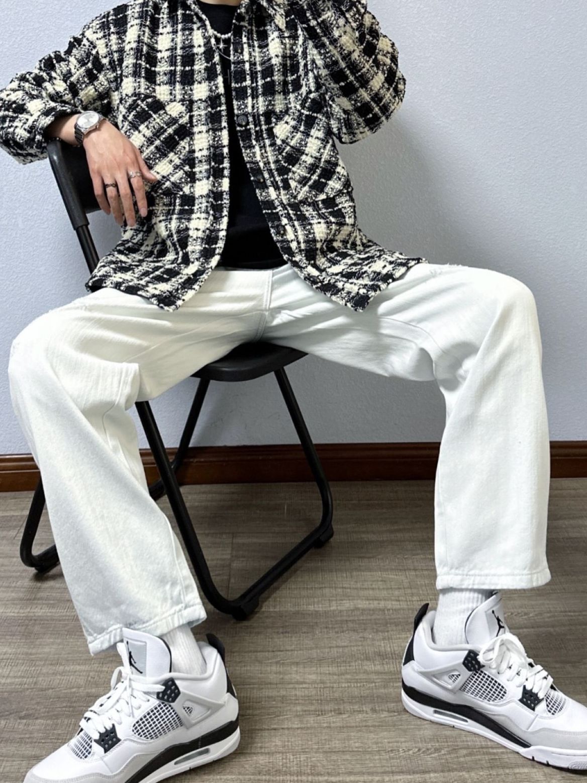 西铁城百搭白色经典手表
