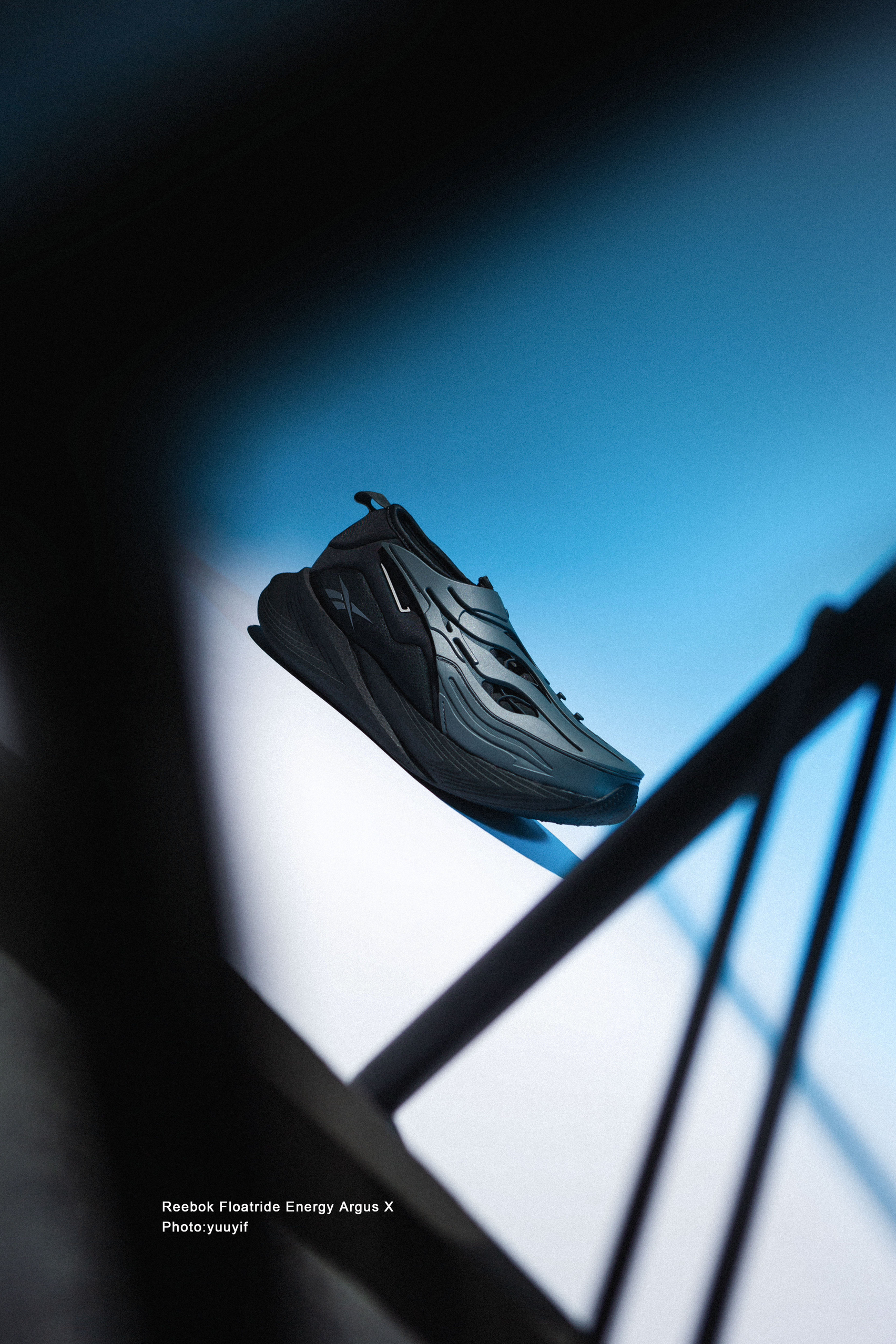 机能风爱好者不可错过的「太空鞋」