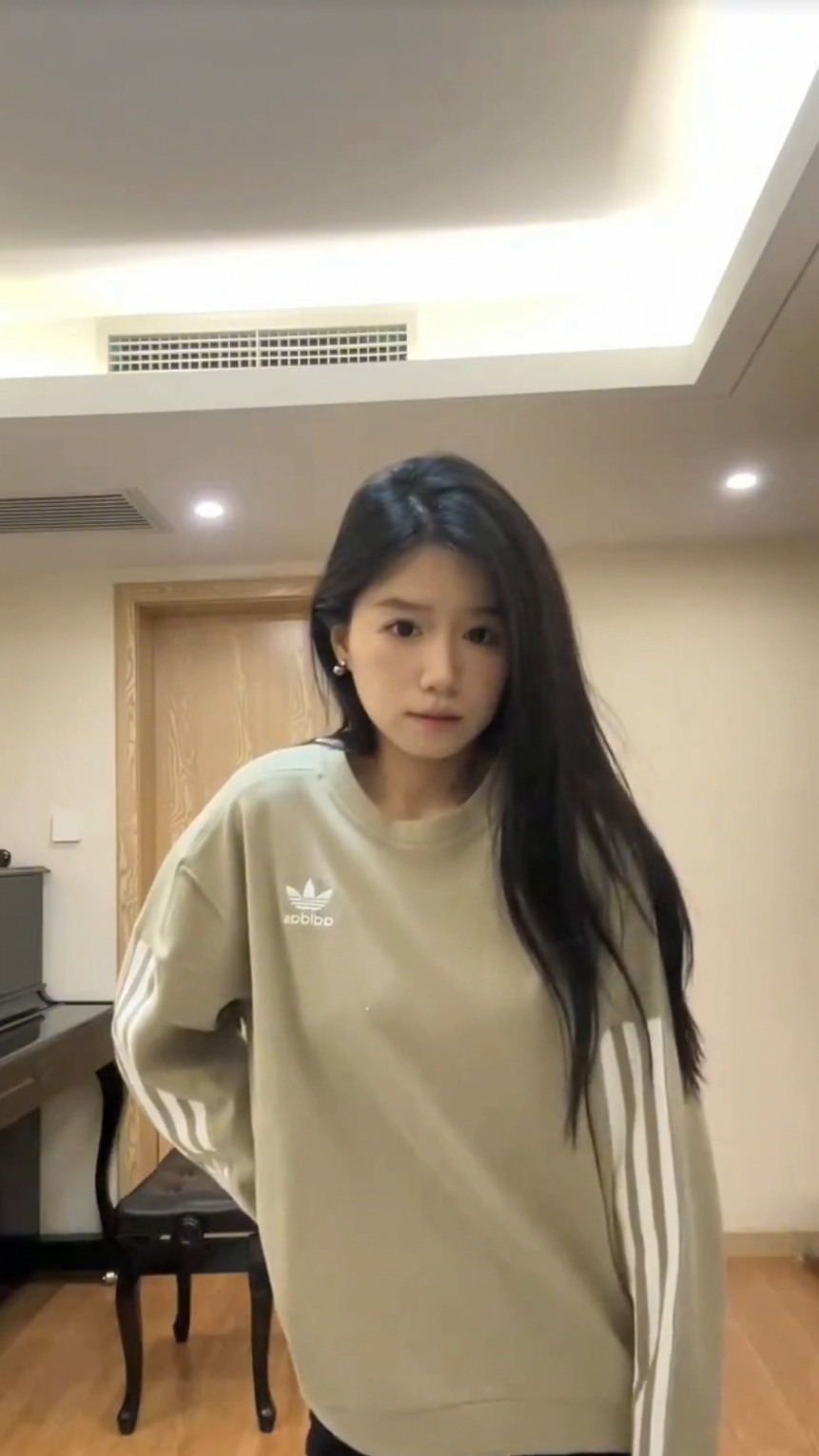 adidas 2件！韩版显瘦显白！百搭基础款 