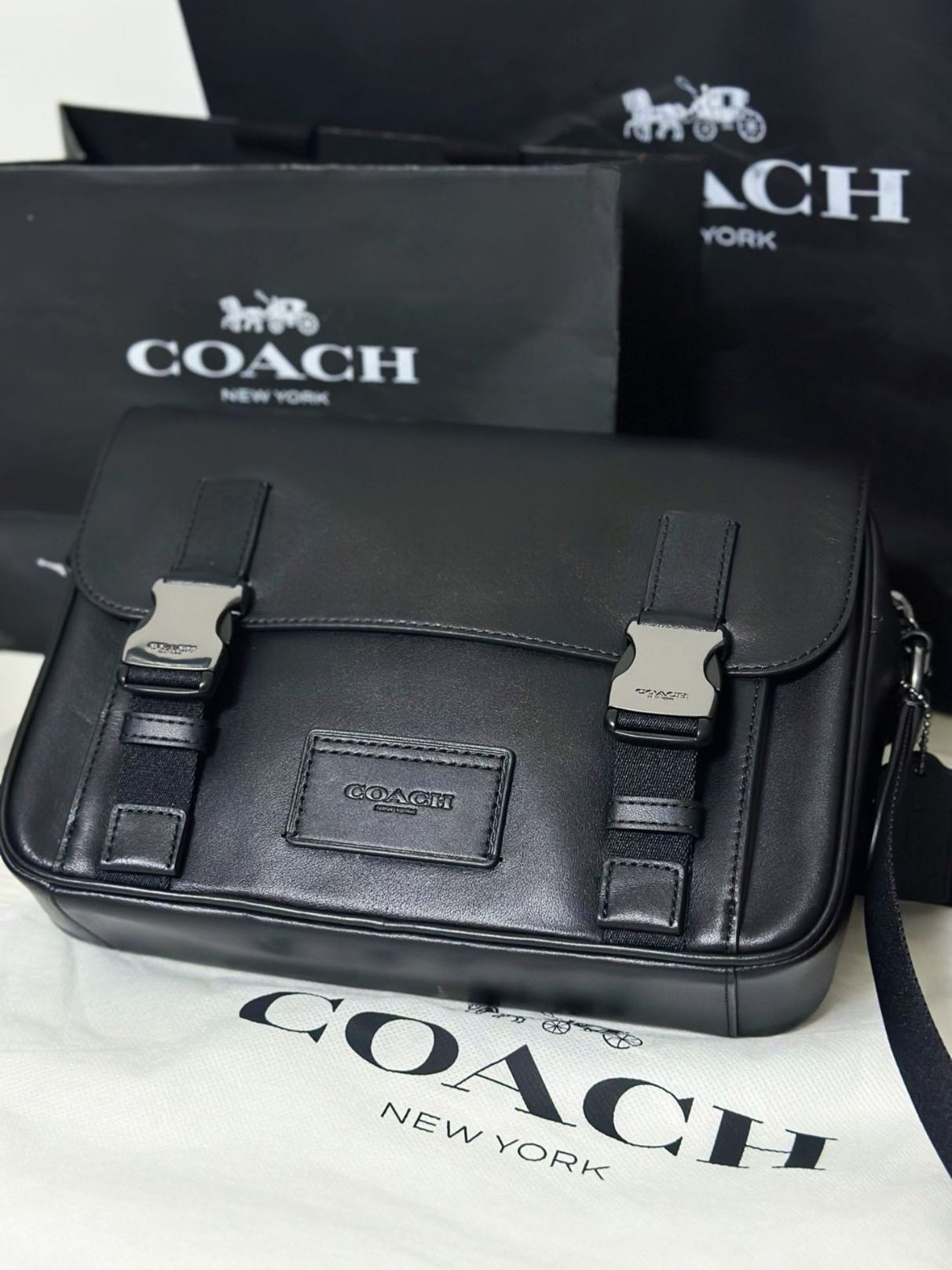 COACH蔻驰Track男士邮差包