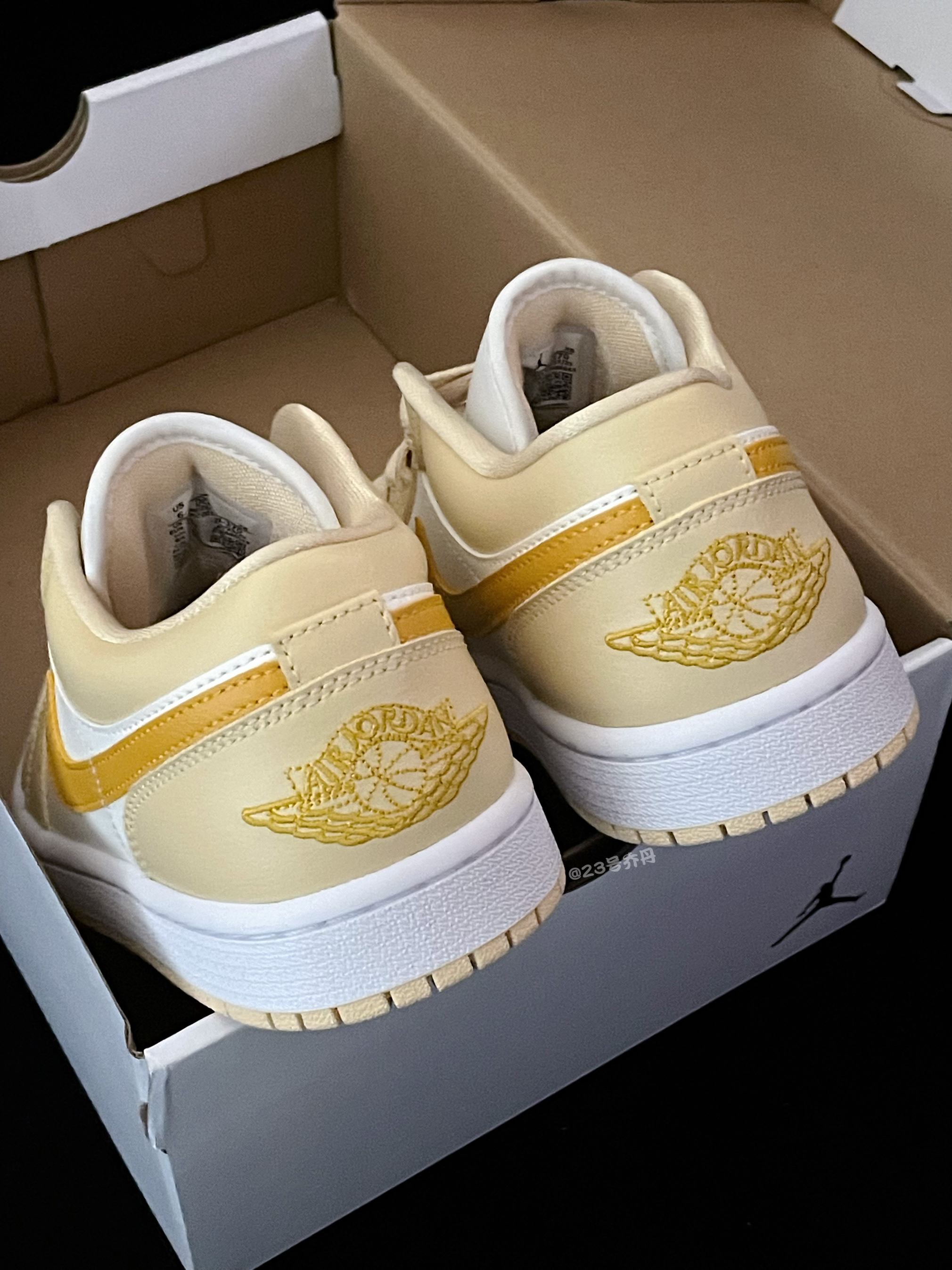 🔥5️⃣0️⃣0️⃣➕奶fufu的『米黄』小板鞋👟值得入手嘛⁉️