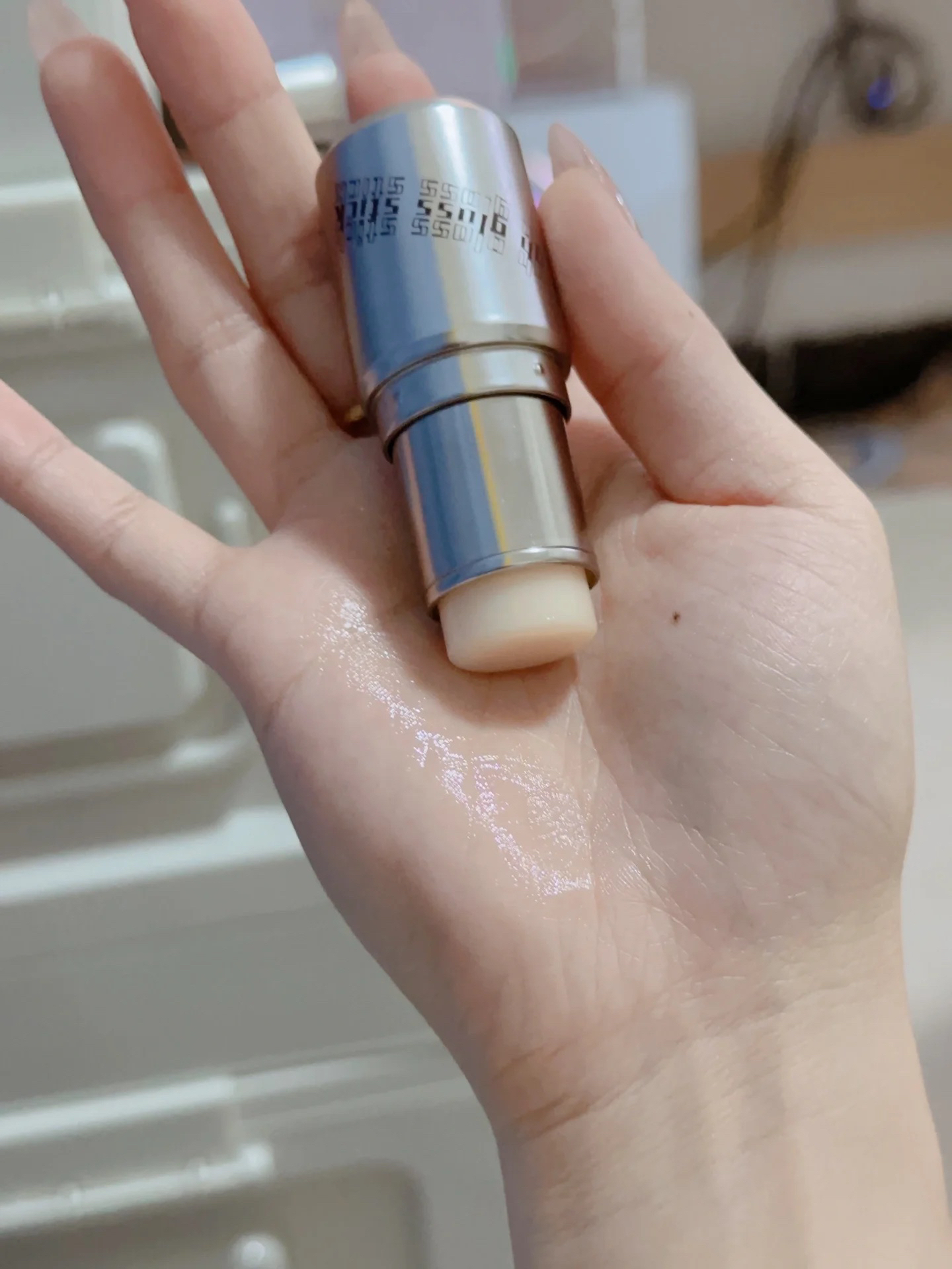 高光棒yyds🙏好清透的水光肌，一支封神