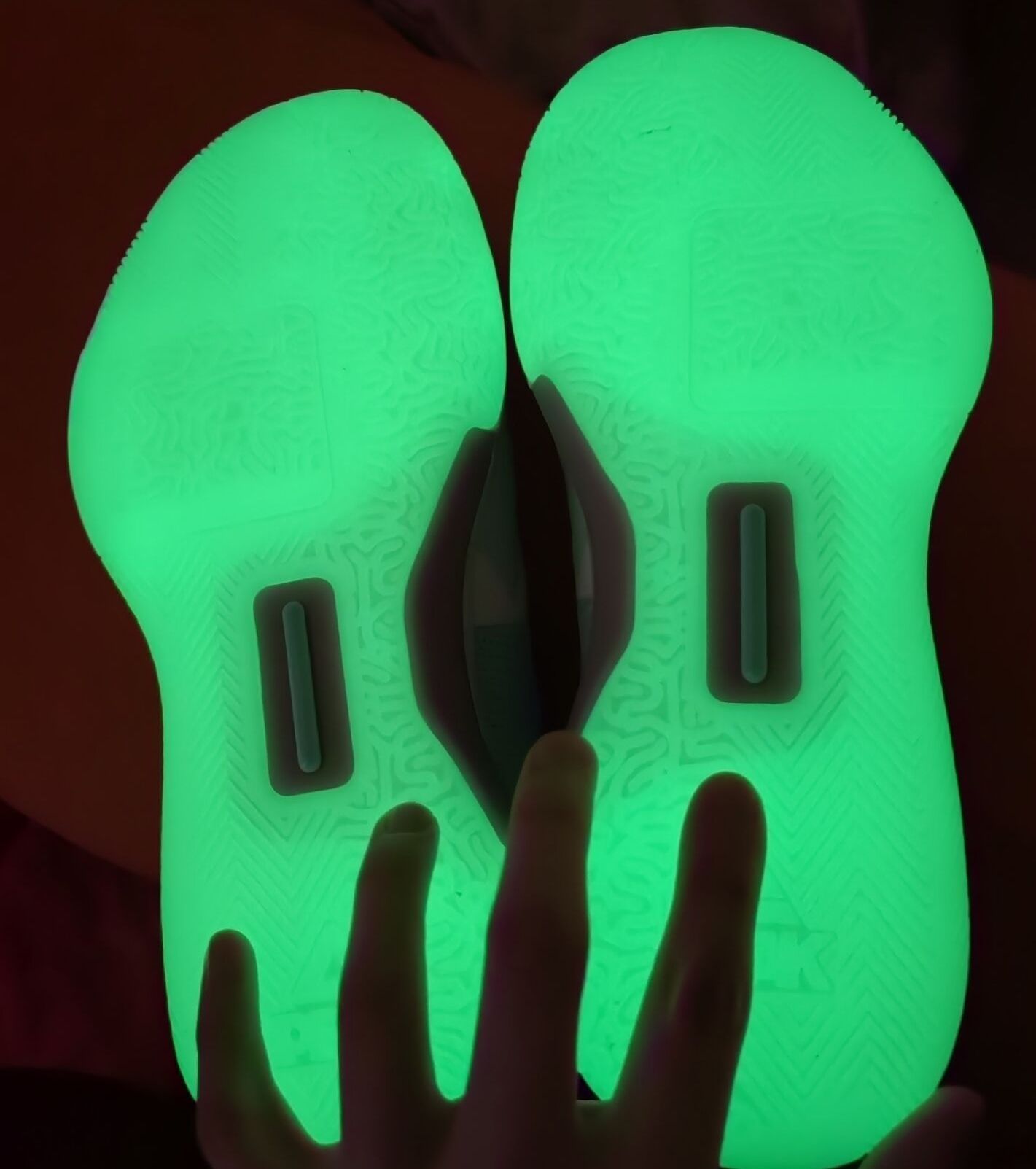 一期新年全价位的球鞋推荐,有些鞋已经到了最后的入手时机,现在不买之后的价格就彻底起飞了。