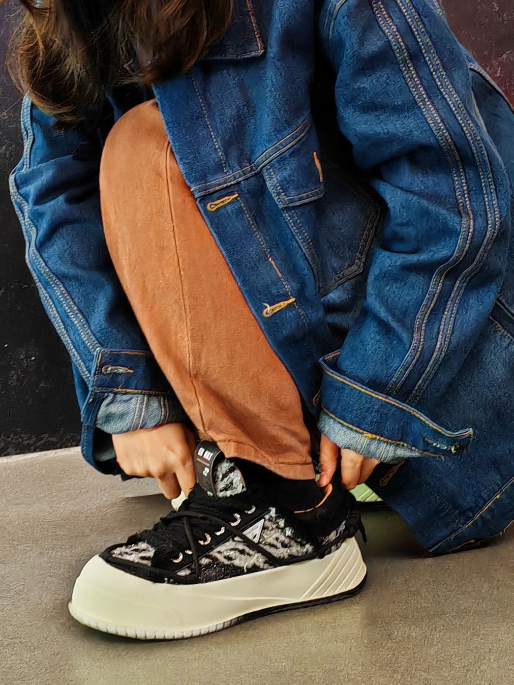 牛仔外套怎么搭出Old school