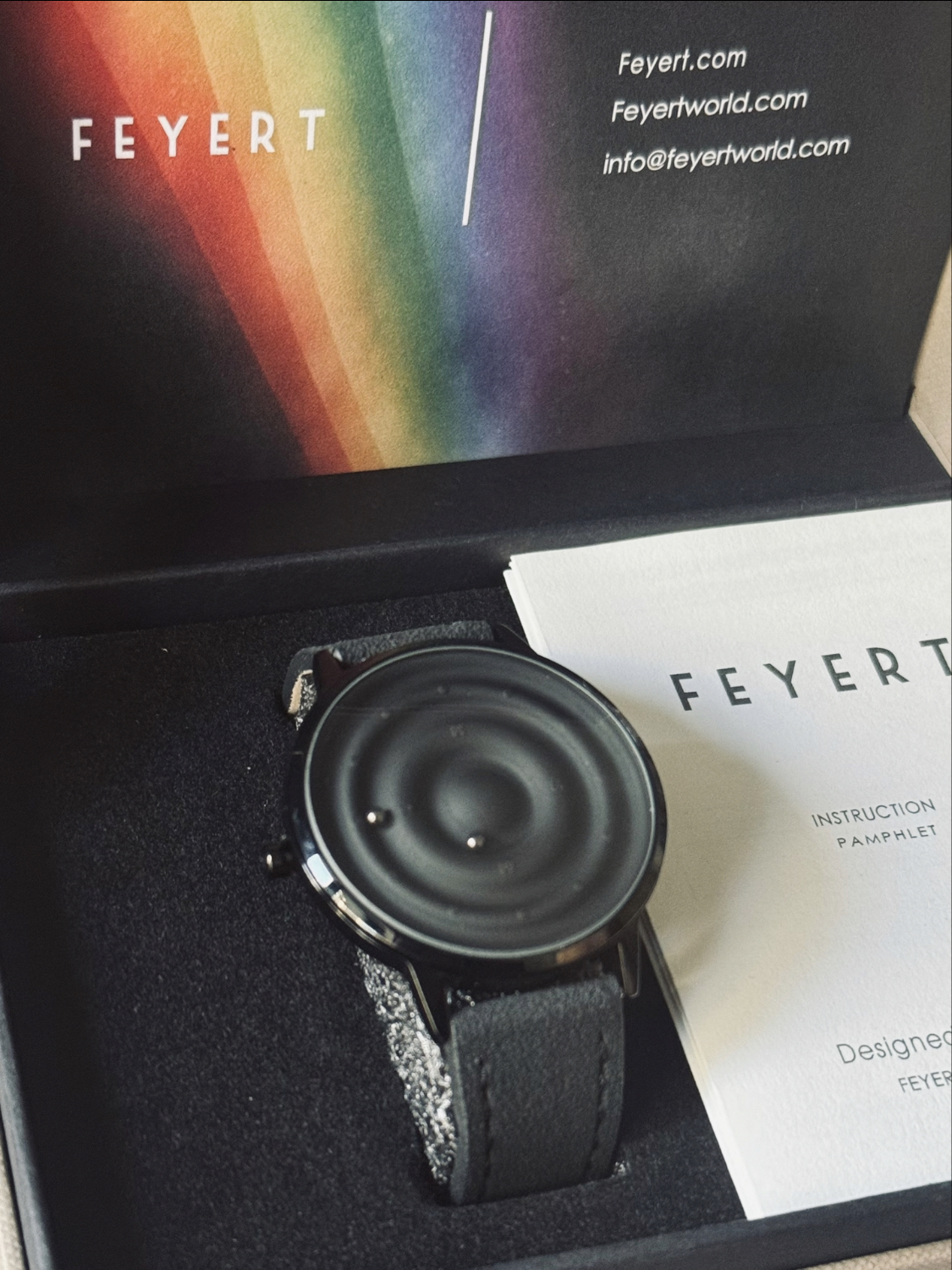 很设计感的FEYERT宇宙轨迹手表