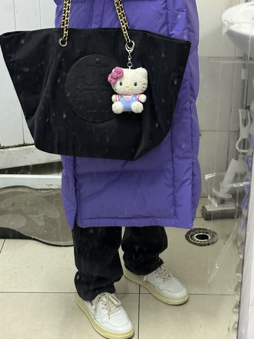 尼龙包也很好搭配呢