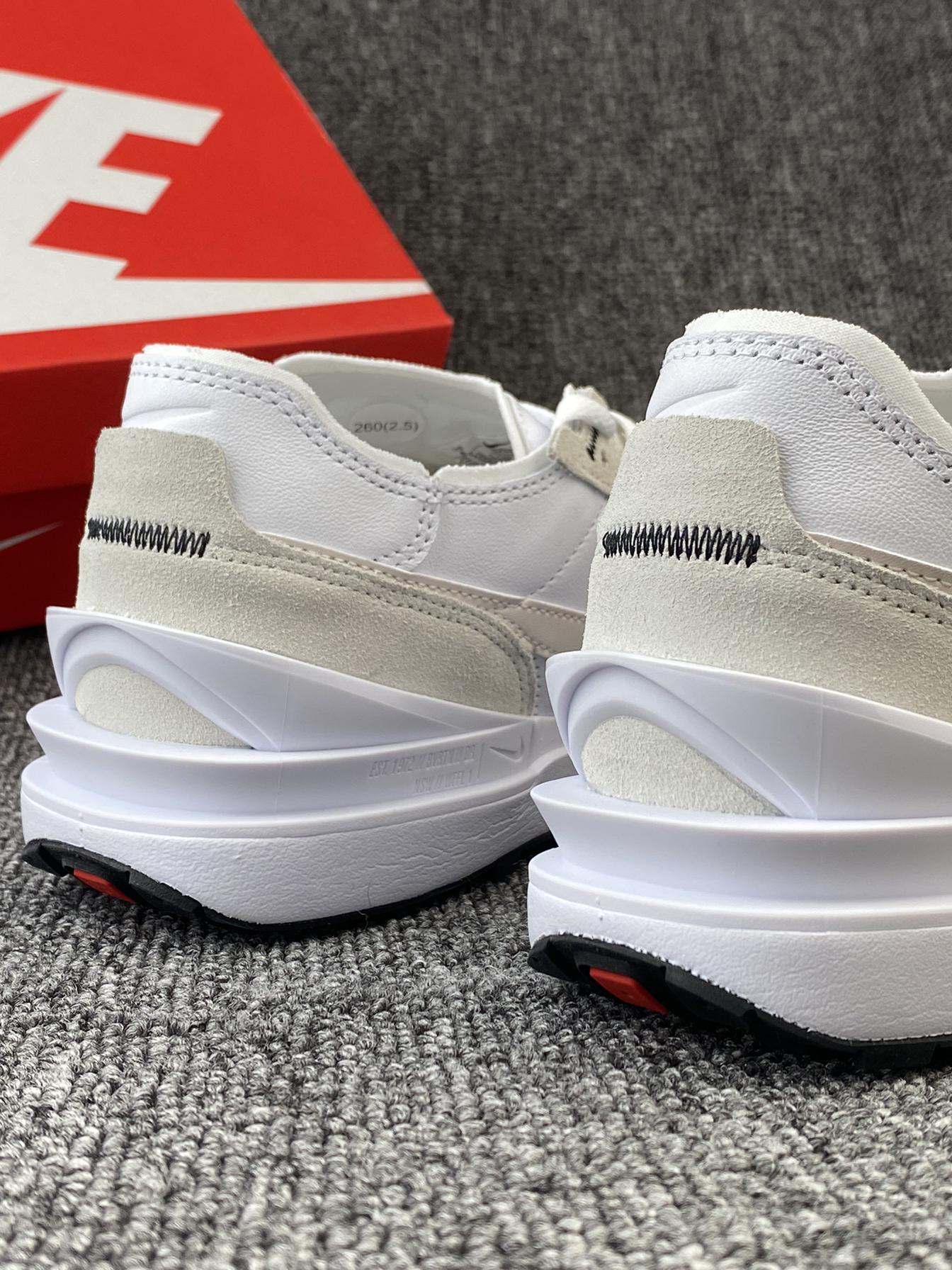 “小Sacai”⁉️白色好干净好有少年感