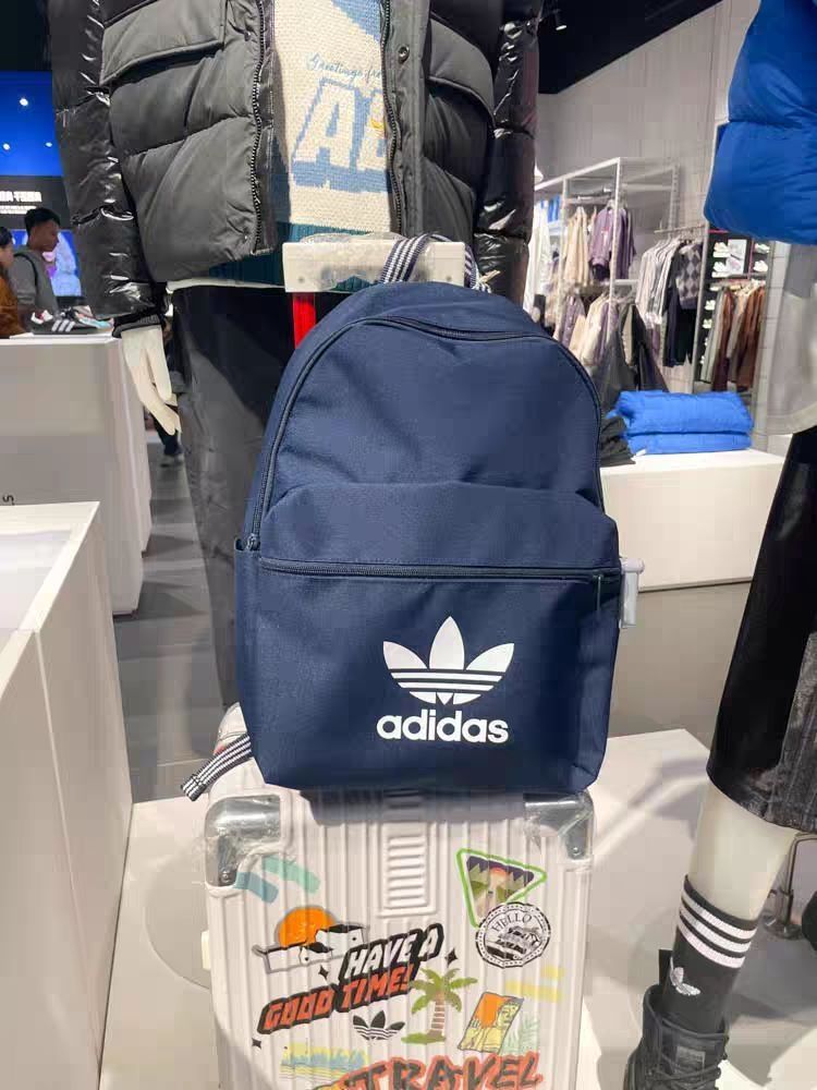解放双手！！出去玩背一整天也不累的双肩包！
