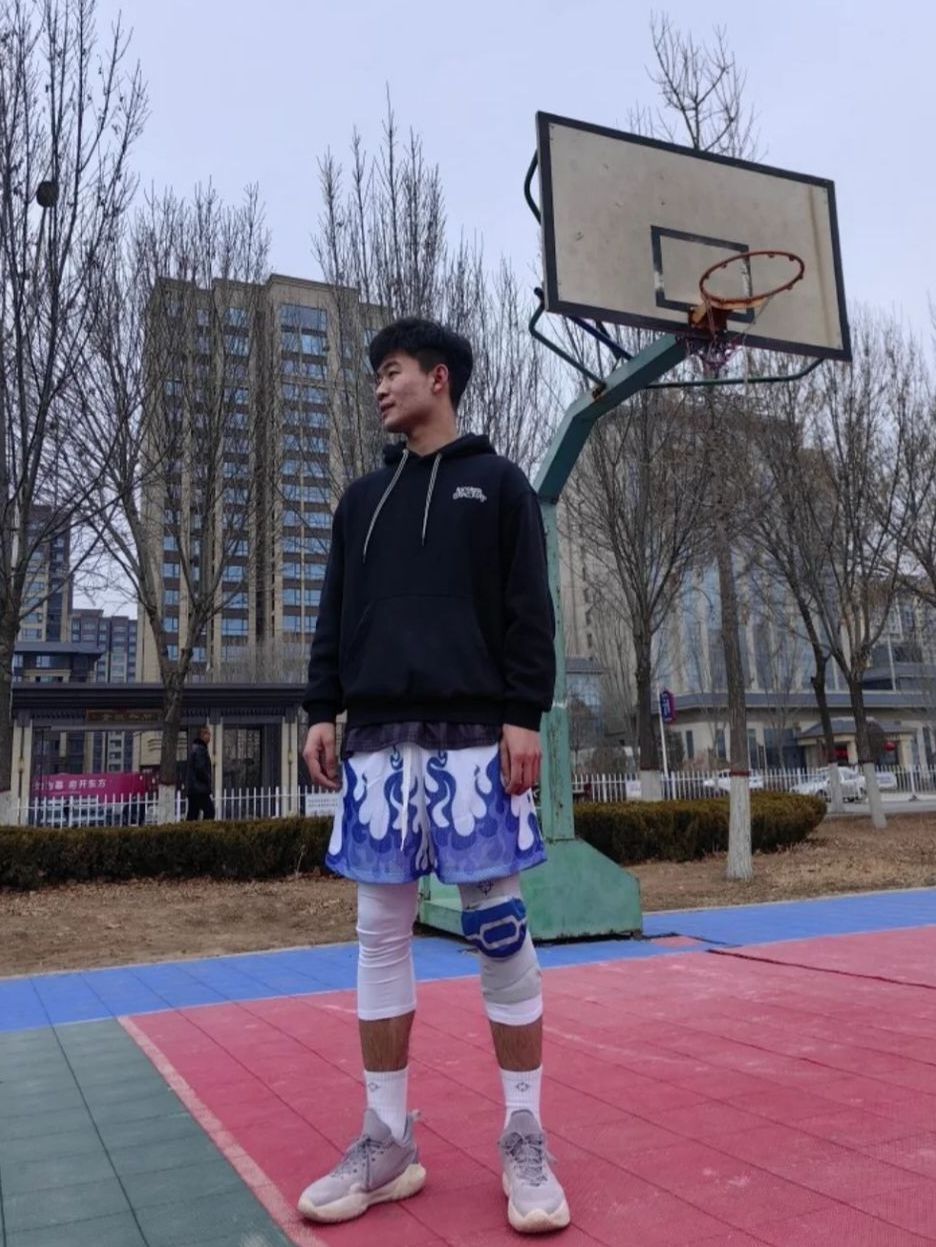 💥热辣辣的美式运动短裤来啦！🌟