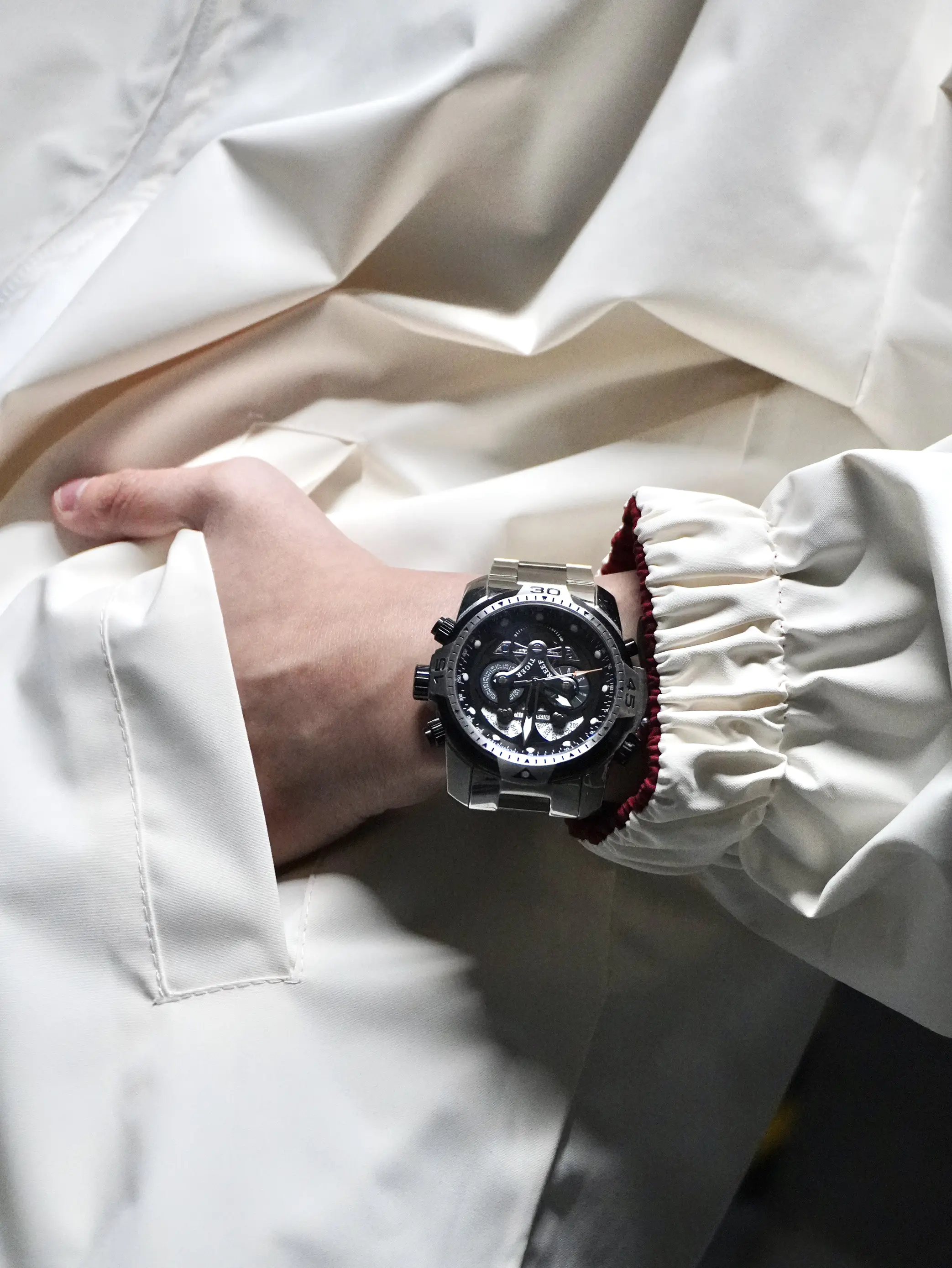 新年送男友⌚️|千元入手轻奢极光腕表