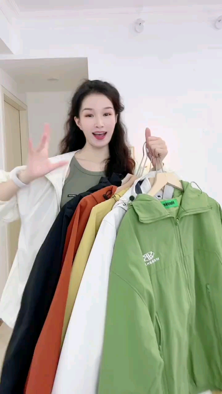 户外冲锋衣合集🏕️保暖又好看✨一起做🆒gril
