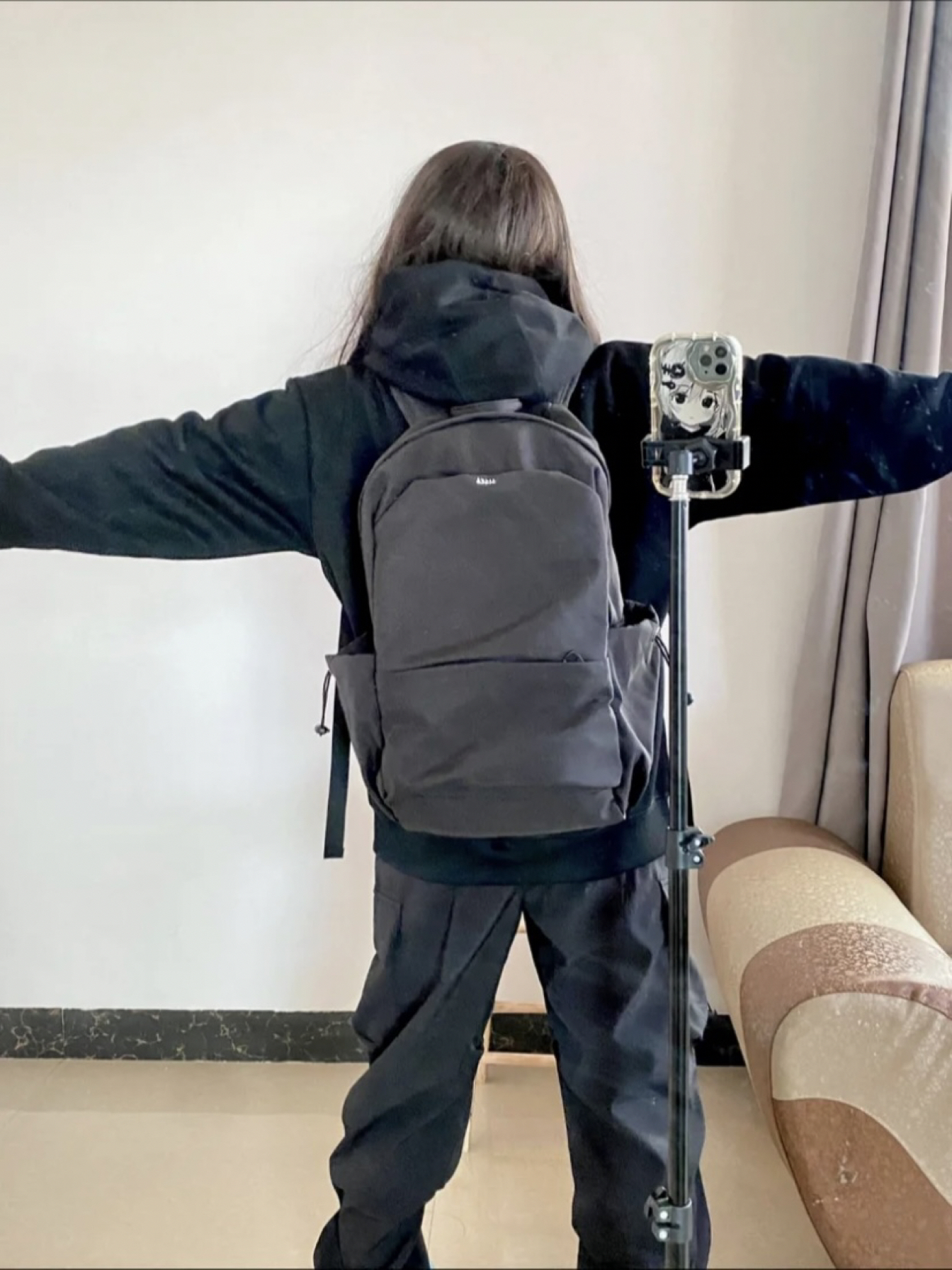 让我看看是谁还没有这款双肩包