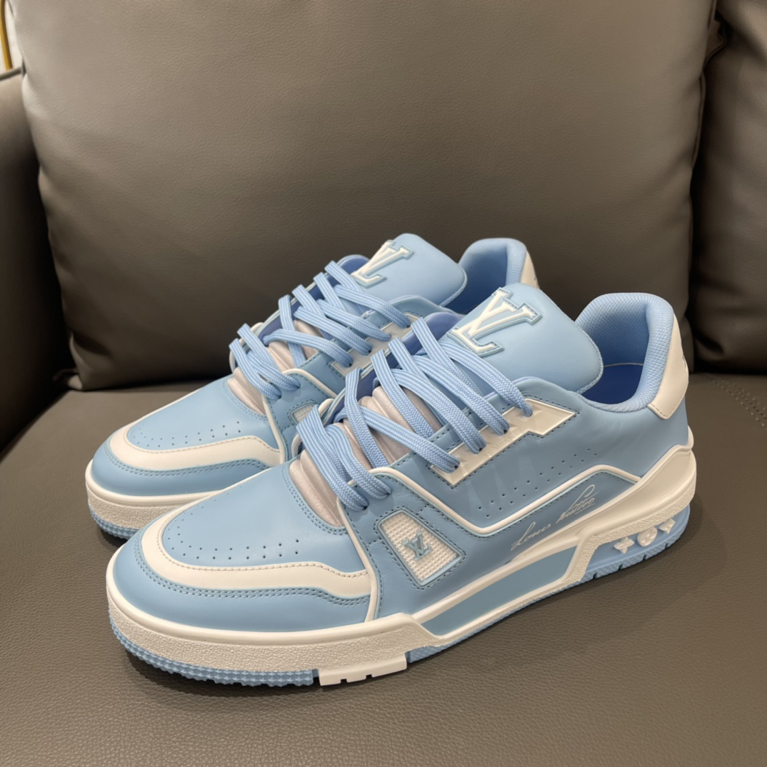 Lv trainer 这个配色真的让人着迷！