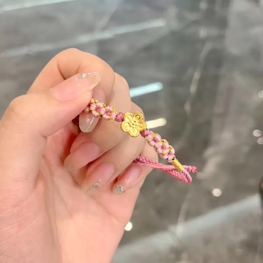 让人觉得温馨又甜蜜