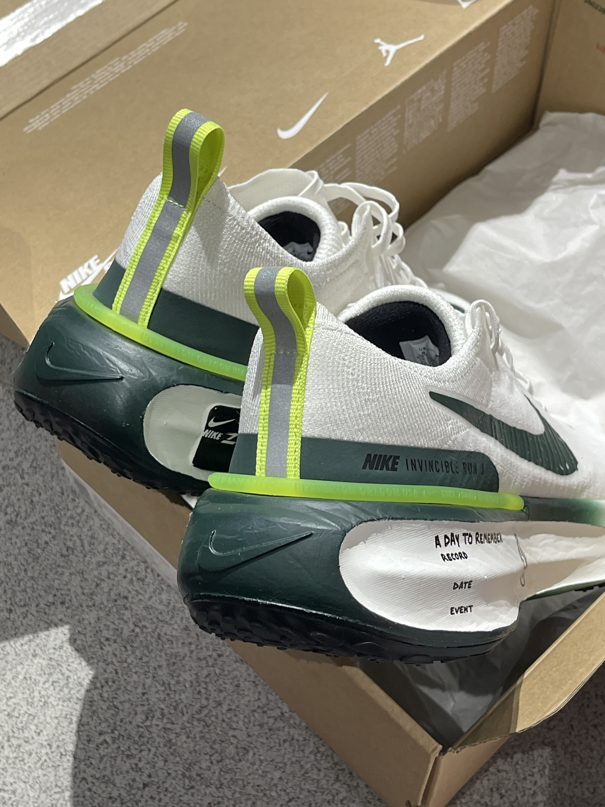 换季第一双清新跑鞋～✅✅✅