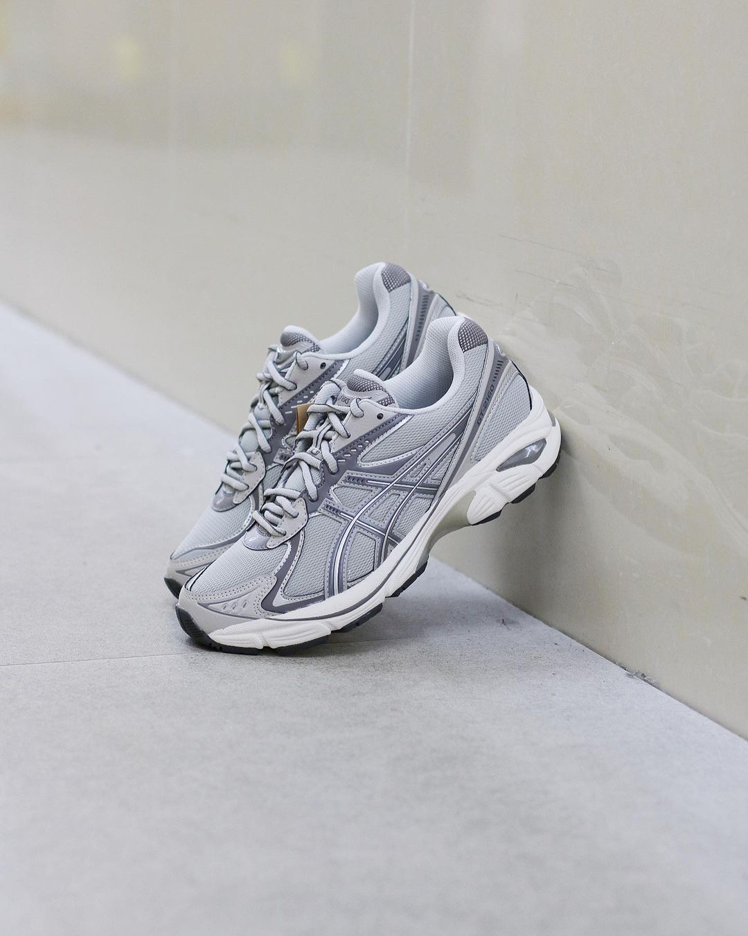 春季小众跑鞋 | Asics GT-2160