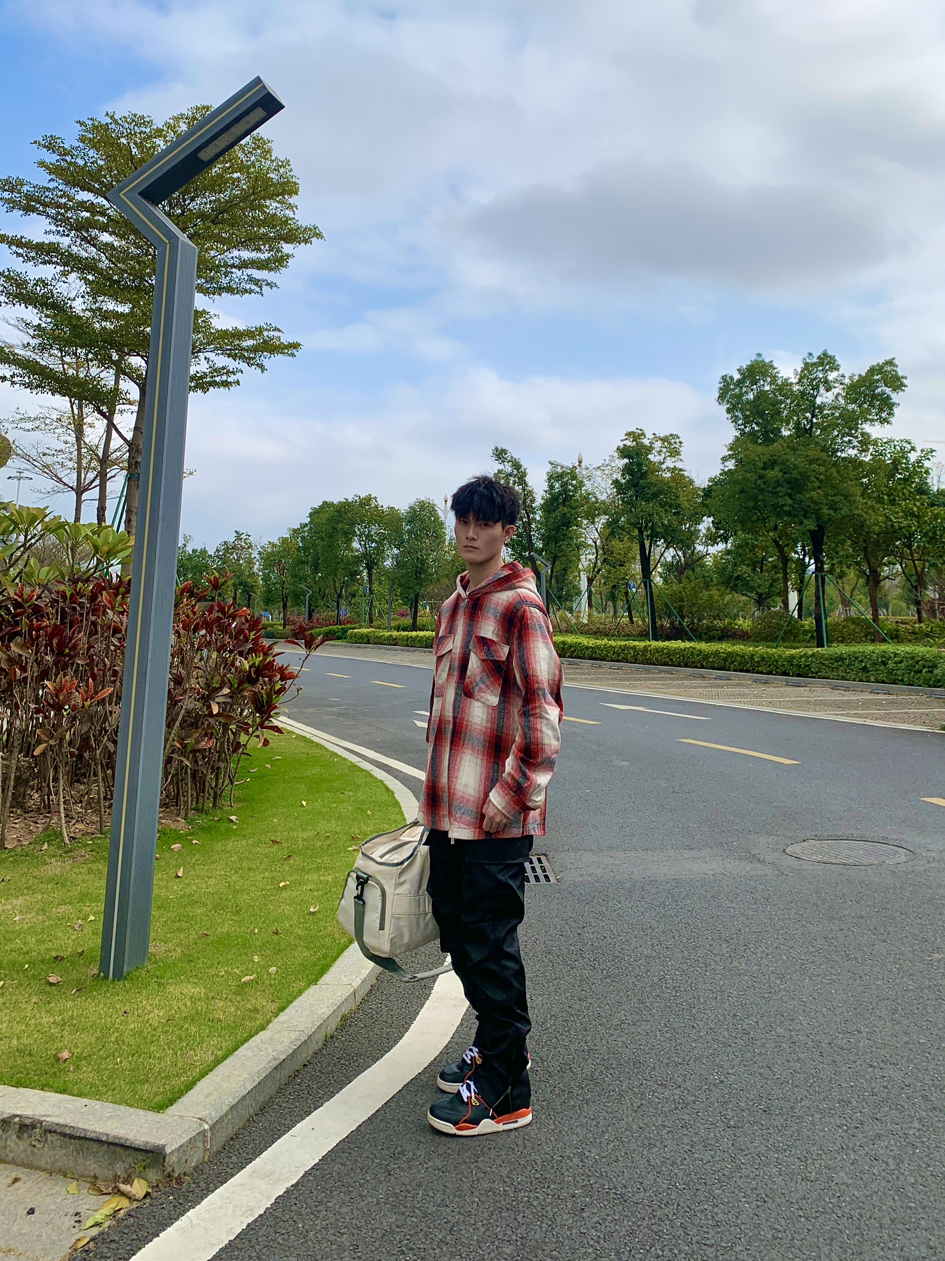 OOTD｜“🔴⚫️”｜开春美式街头穿搭
