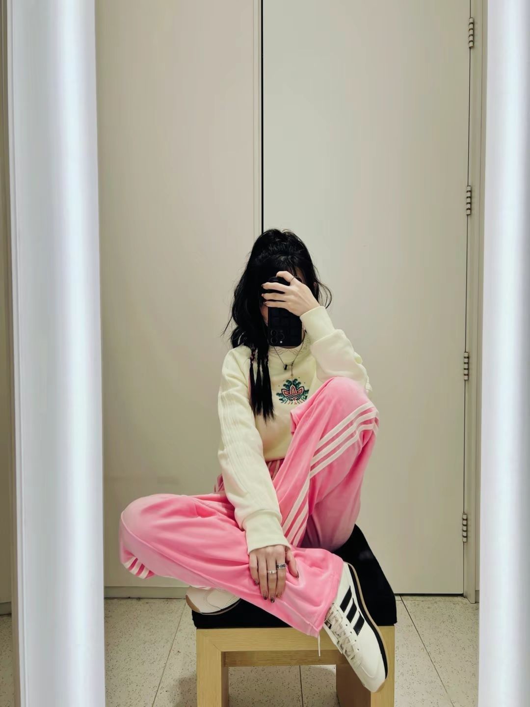 💫防风丝绒，轻松打造运动风！👖