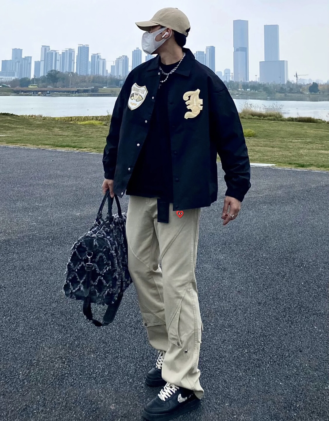 替你们男朋友试穿了，这条裤子是真的好看！