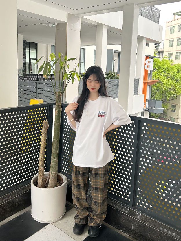 女大学生早八休闲风穿搭分享