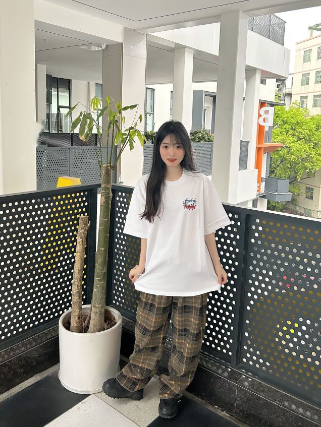 女大学生早八休闲风穿搭分享