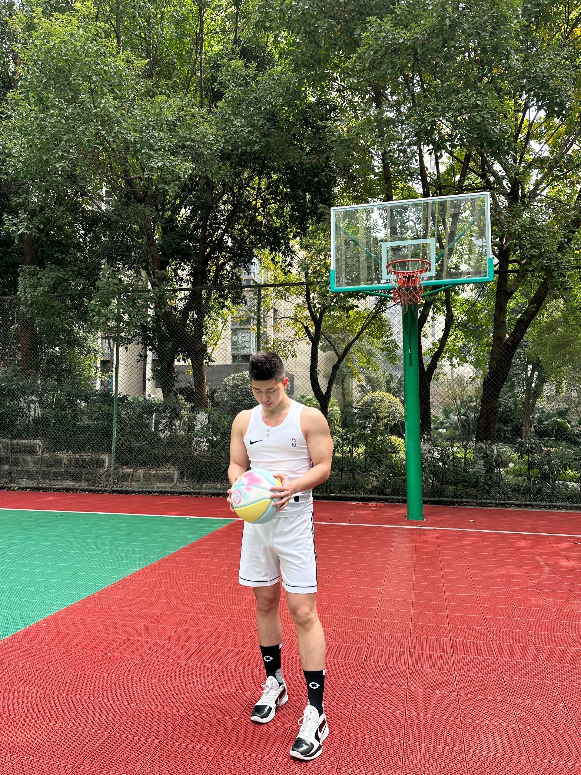 1⃣️85/85kg运动穿搭？