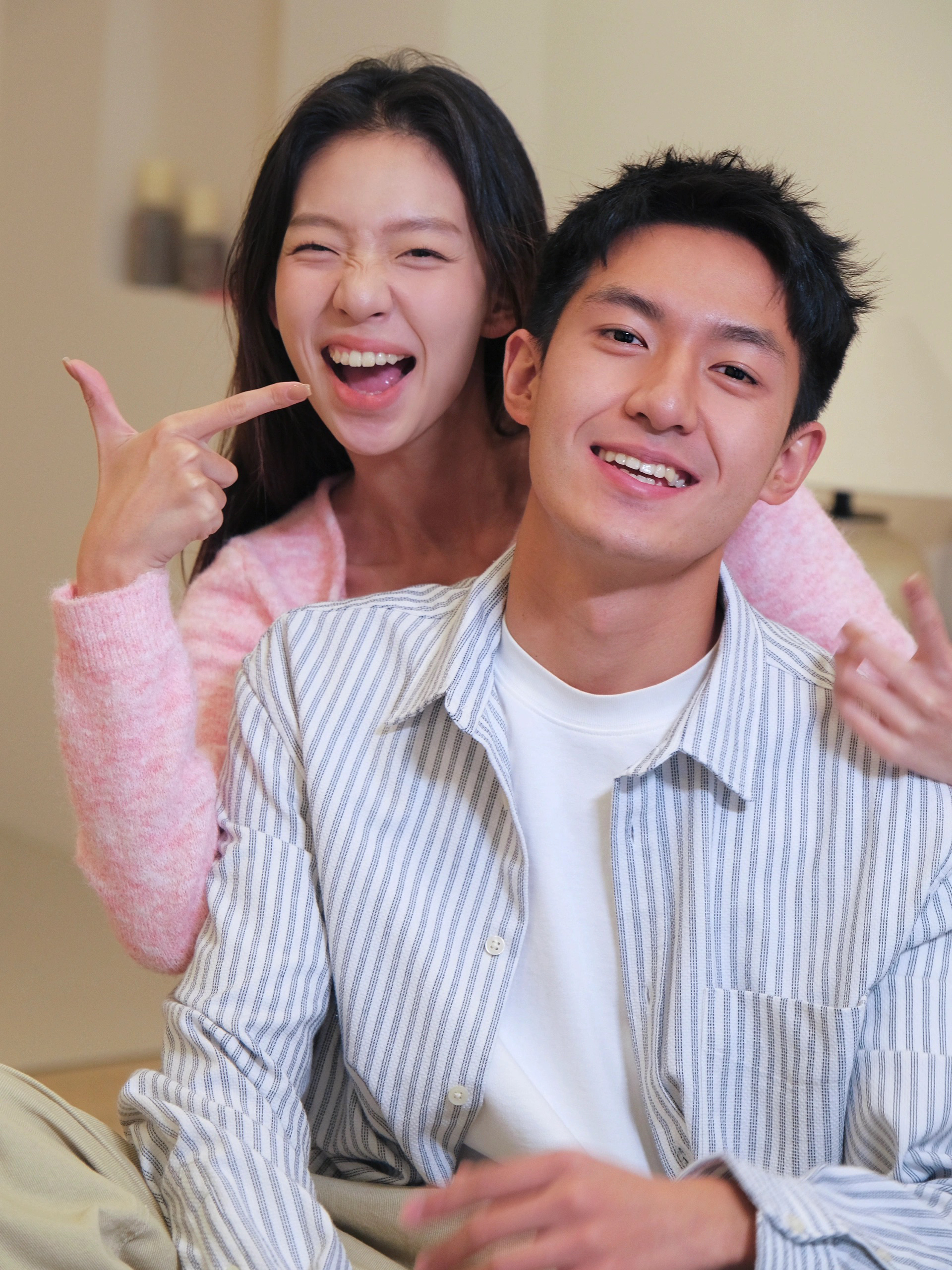 我的i人男友当然要我守护咯！