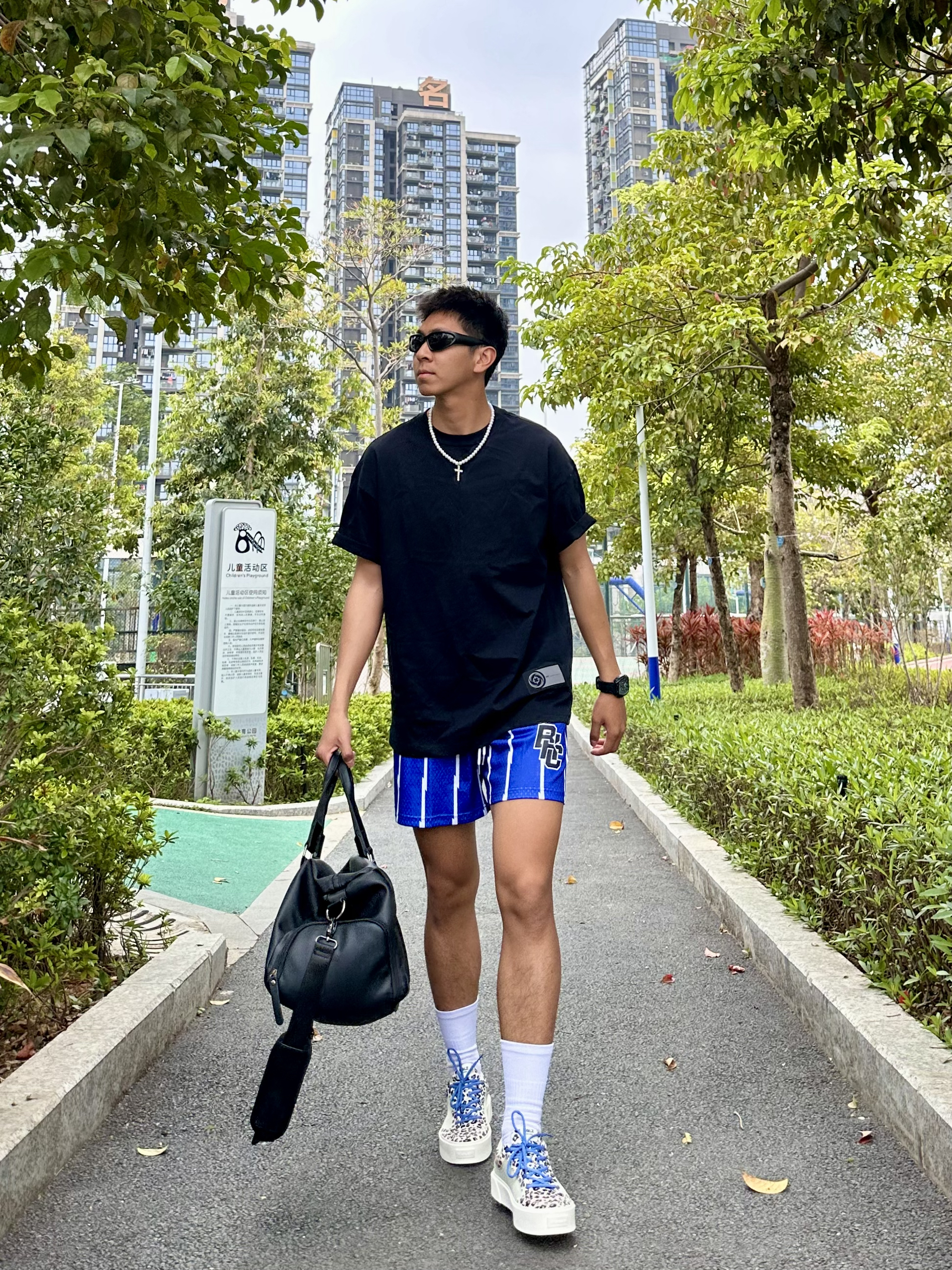 哥帅的不是脸是感觉