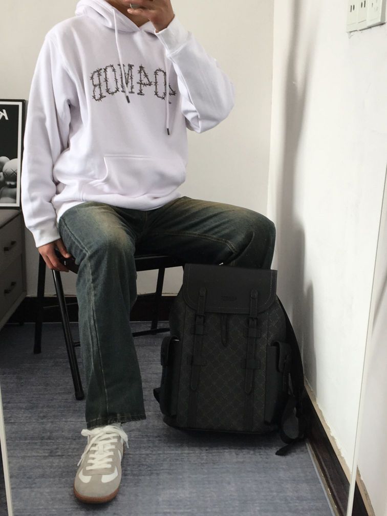 校园风|背在身上让我帅的双肩包