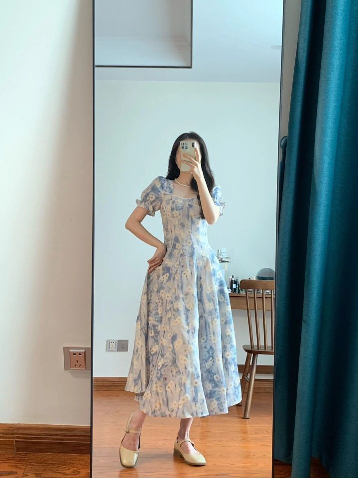开始怀念夏天～打工人上班日常通勤连衣裙👗