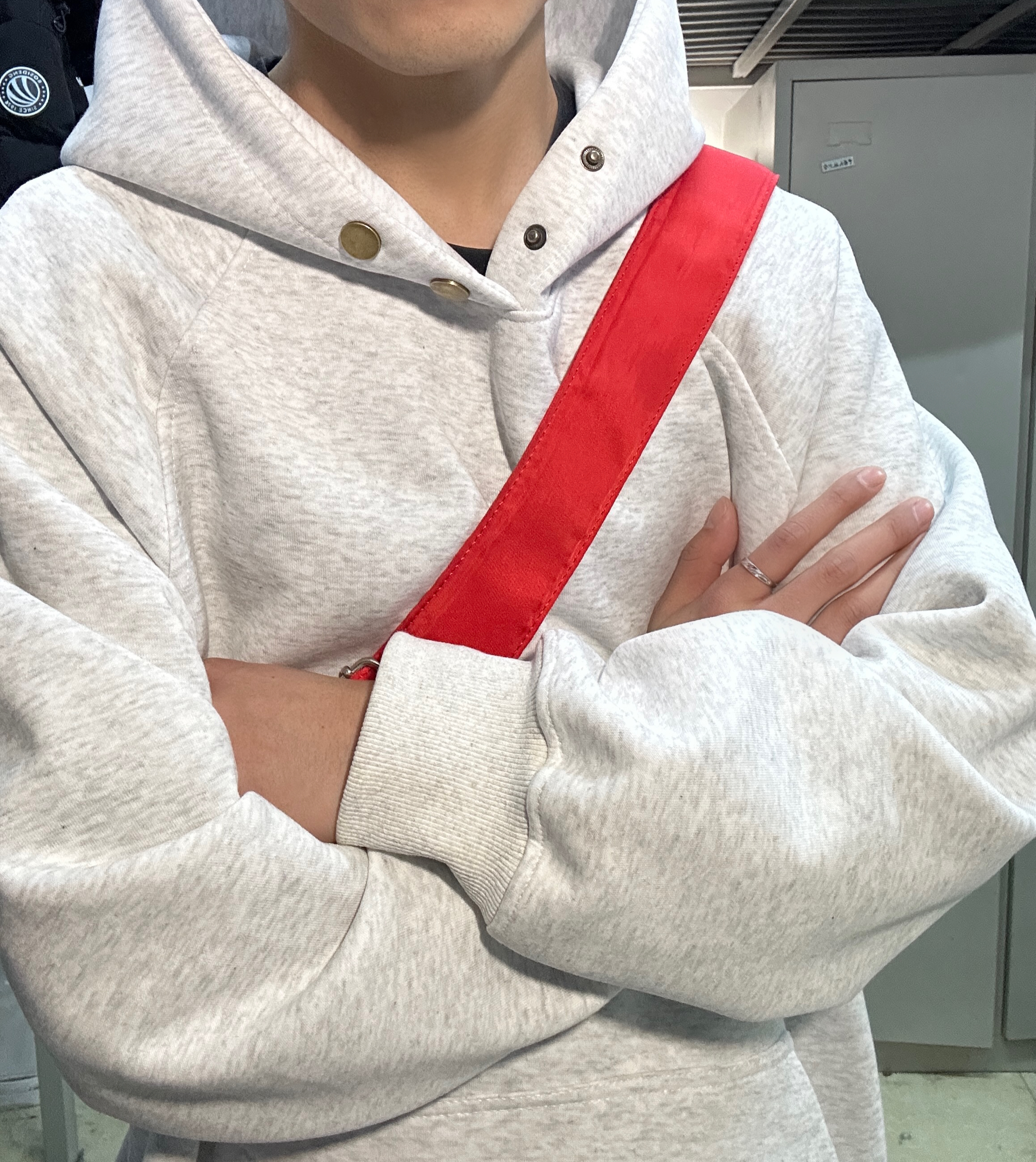 开春穿件卫衣真的超有少年感🔥🔥🔥