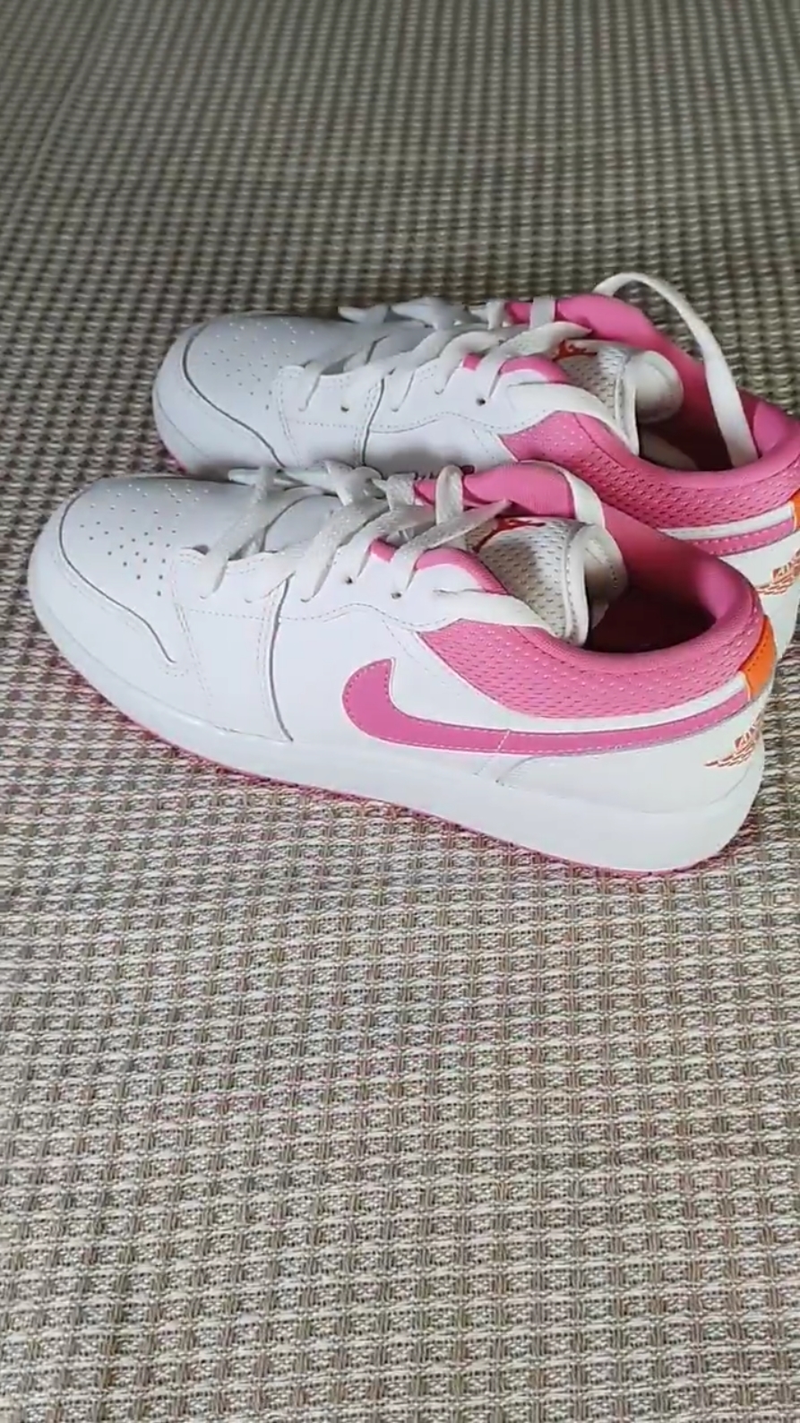 Jordan Air Jordan 1 Low "Pinksicle"低帮复古篮球鞋GS白粉色🌸