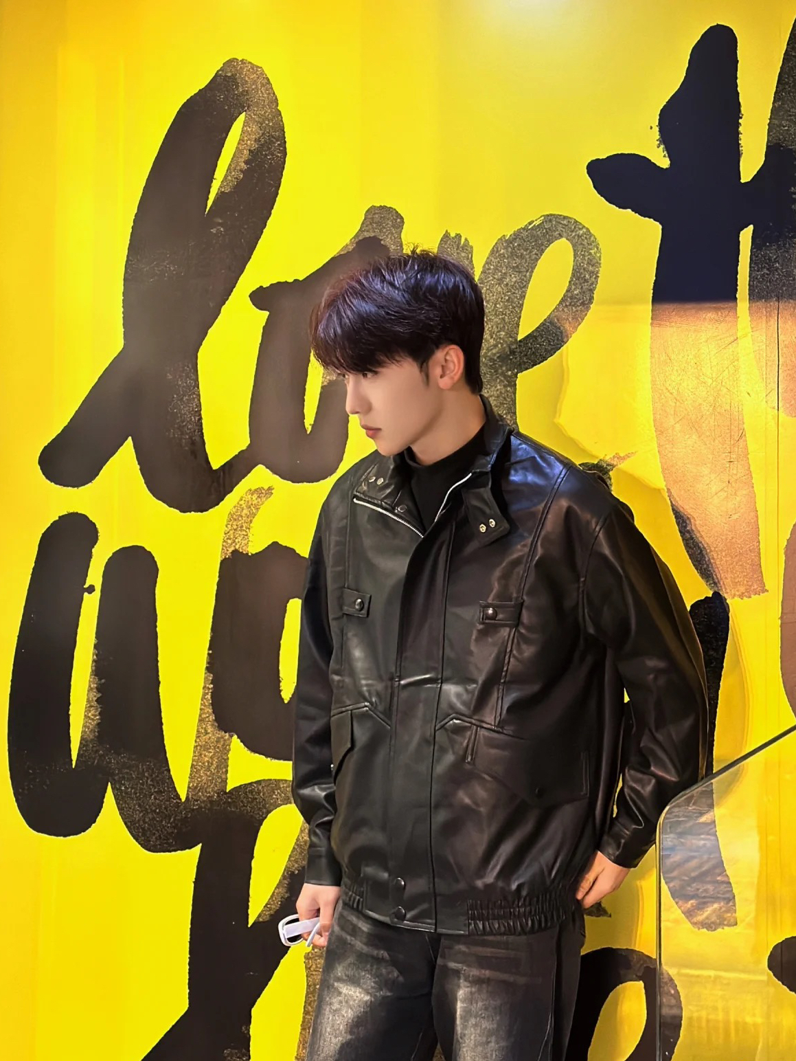 OOTD |没有男生能拒绝的一件黑夹克