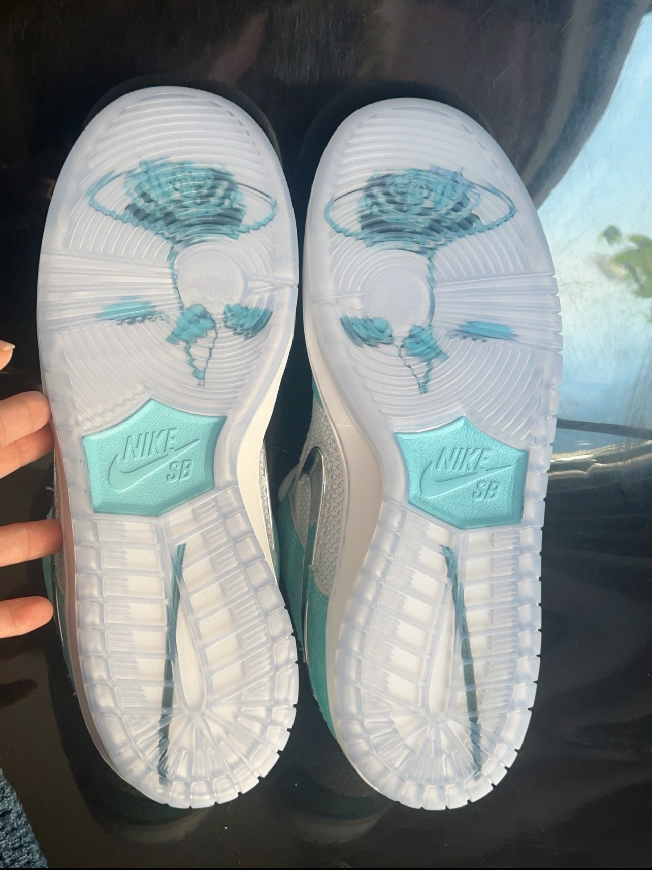 “冰封玫瑰”🌹
Dunk SB XApril联名