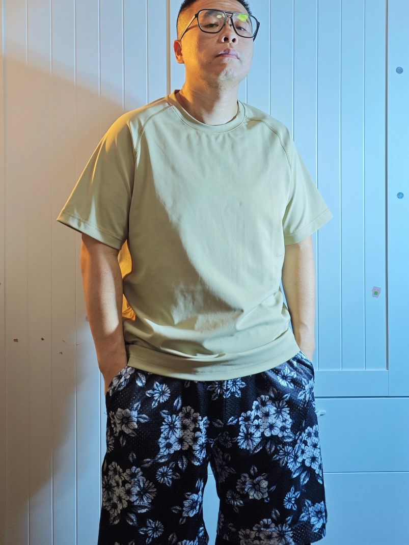 驼色配色好显白