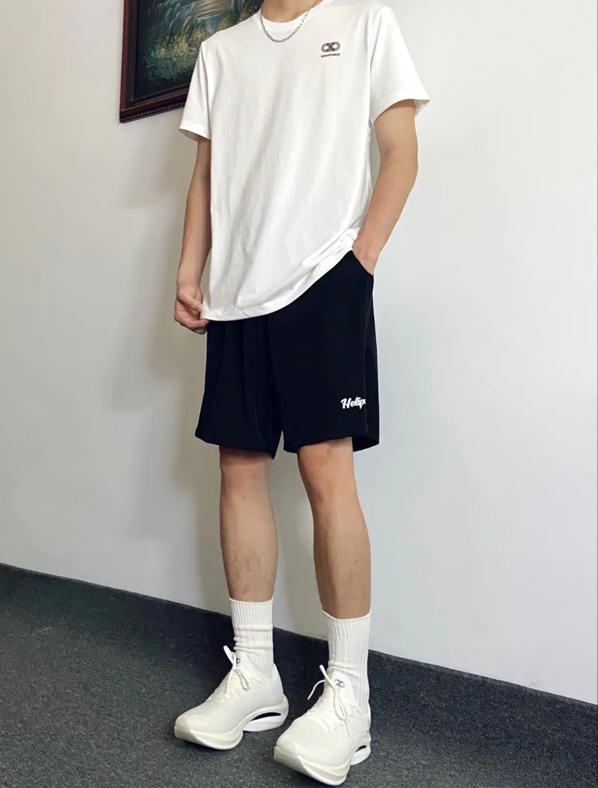 绝了,运动穿搭确实🉑