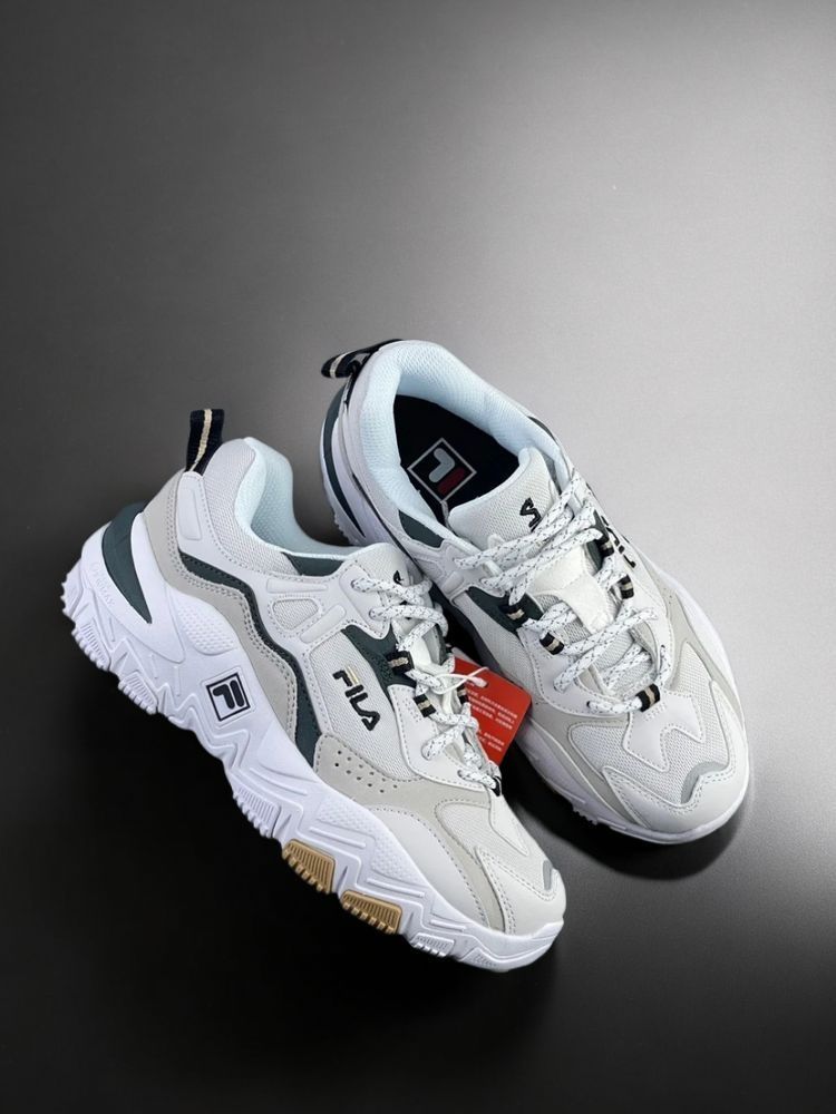 💓【FILA斐乐】新潮流！掠夺者2灰白低帮休闲鞋👟