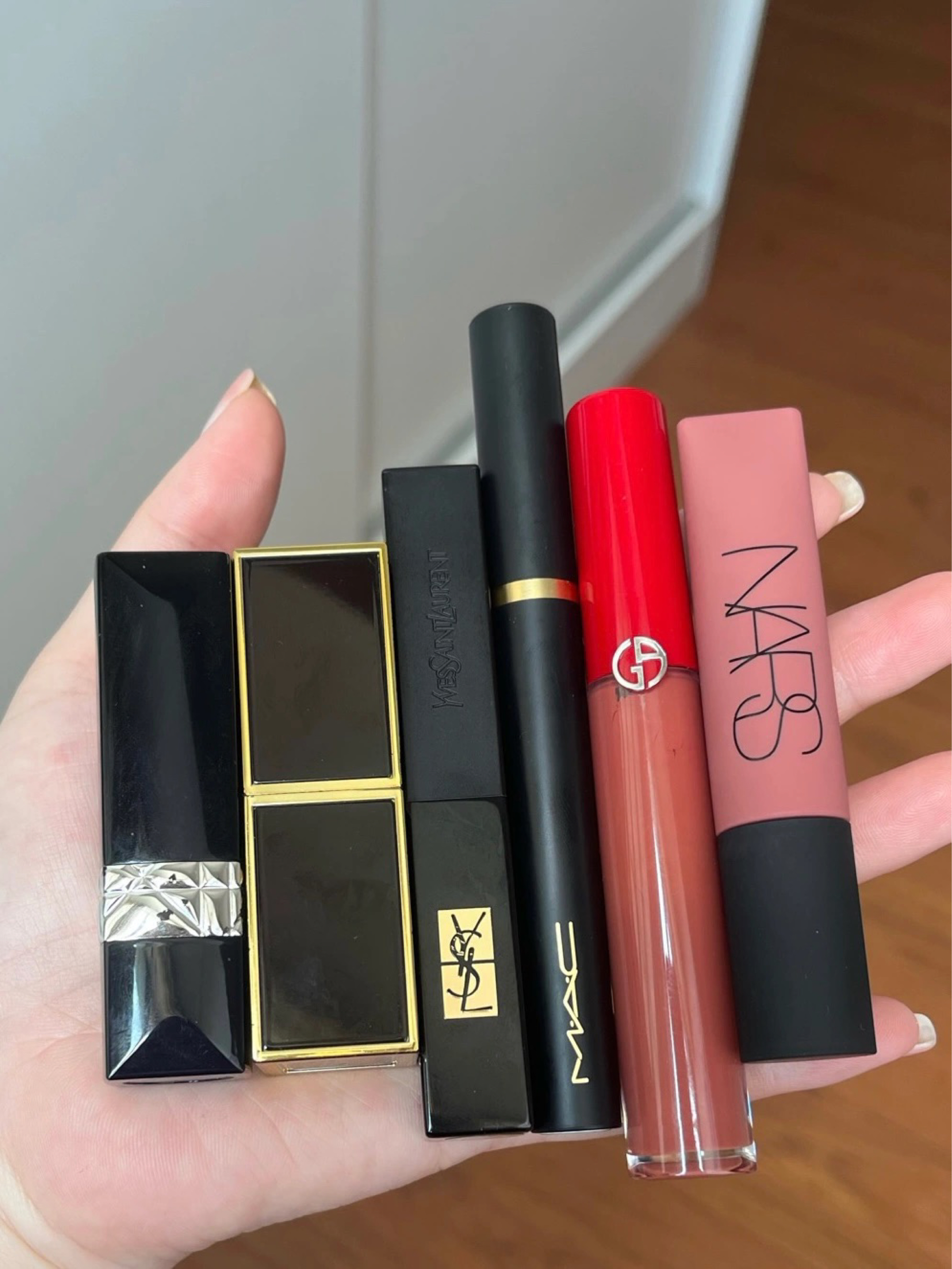 6支素颜或淡妆时超爱涂的口红~