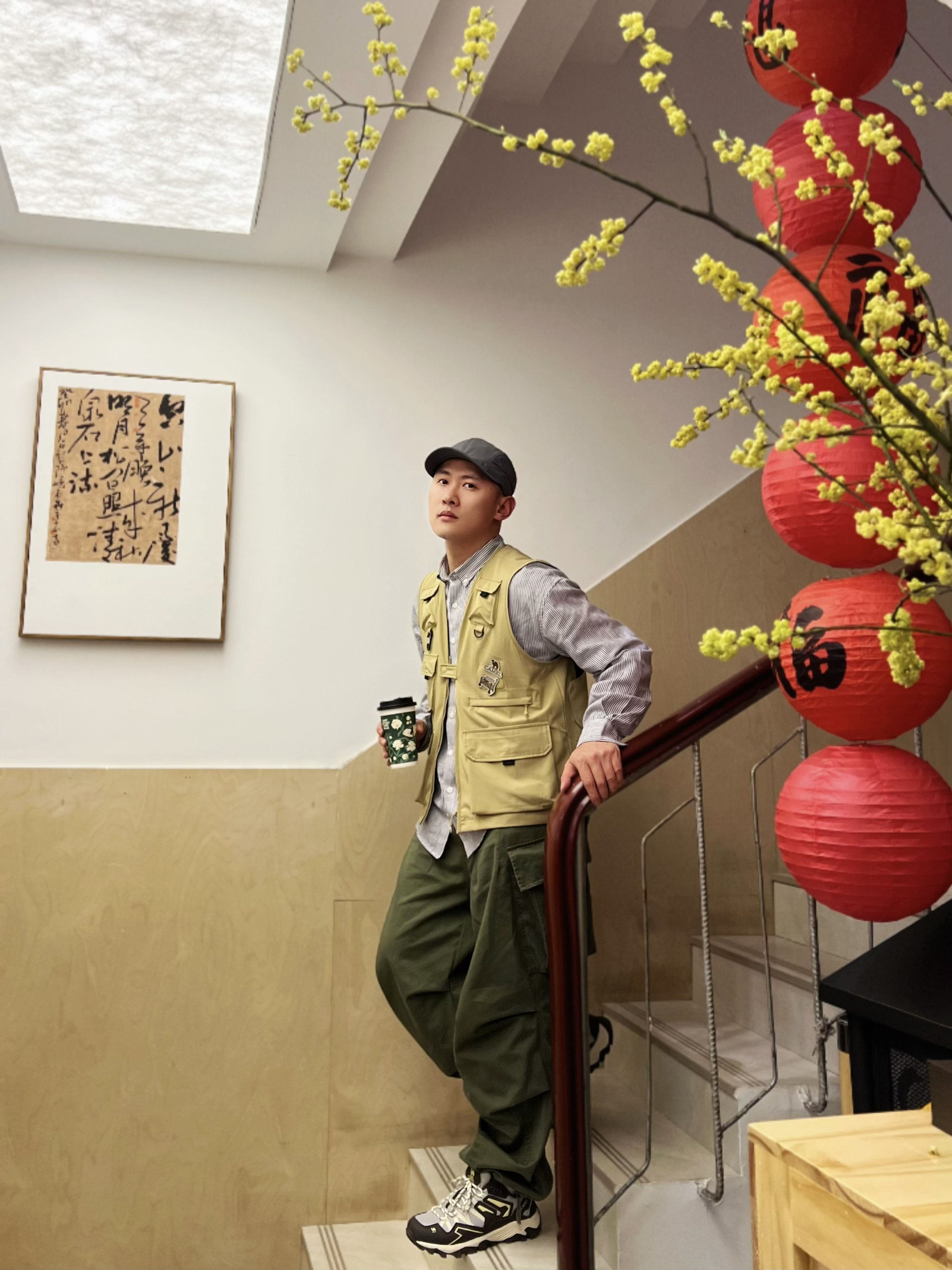周末晚上咖啡馆☕️里的ootd