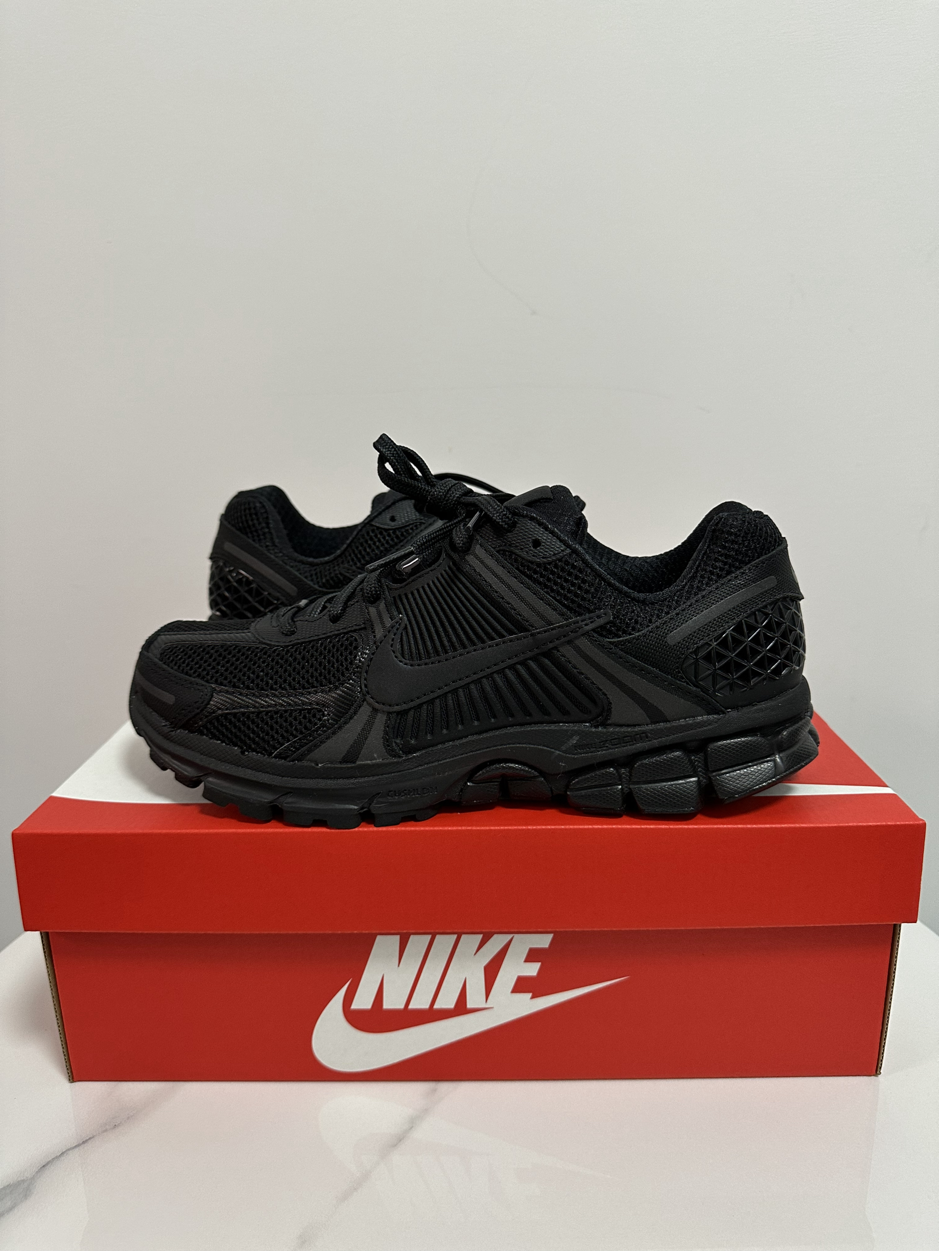 🔥从999降到500,这双复古宝藏Nike运动鞋通勤太香了‼️