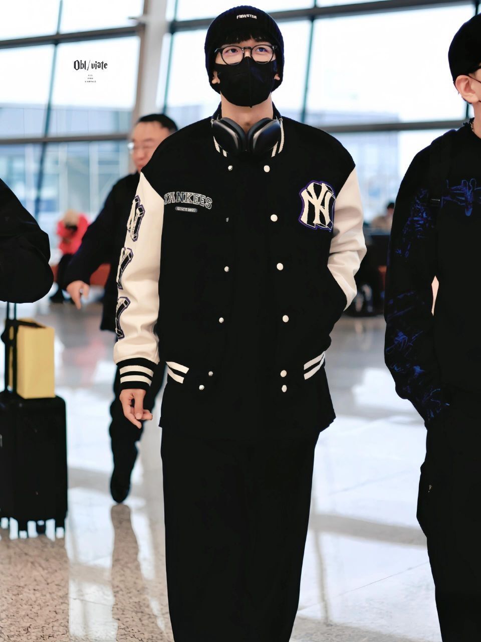 黄子弘凡同款✈️|这棒球服真的狠狠心动